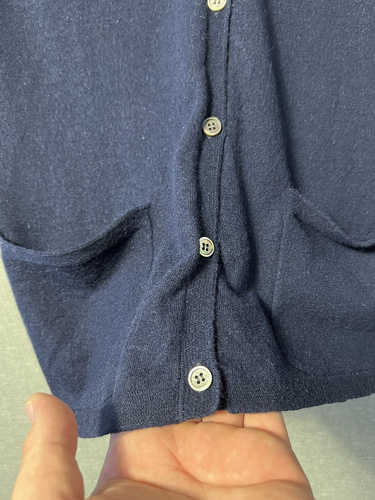 Allude Allude Cashmere Button Up Cardigan Short Sleeve Sweater Size L / US 10 / IT 46 - 8 Thumbnail