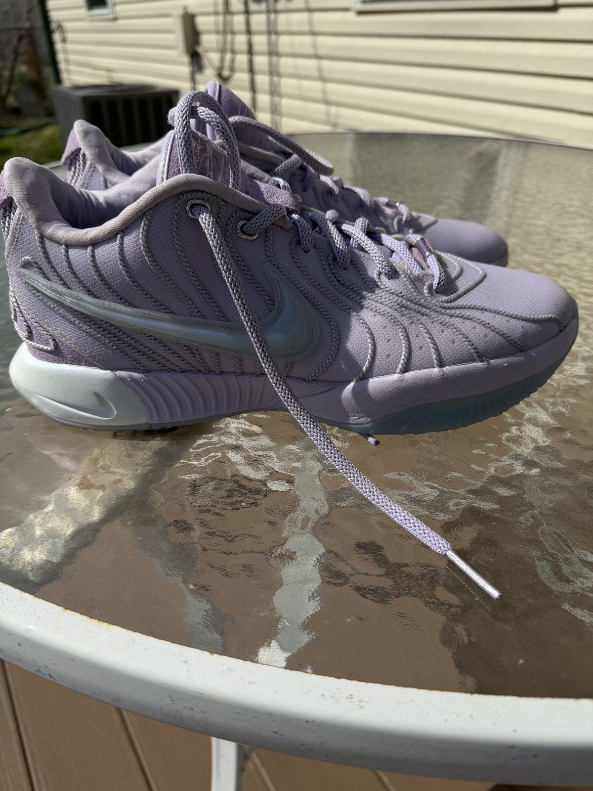 Nike LEBRON 21 10.5 SERENITY Size US 10.5 / EU 43-44 - 2 Thumbnail
