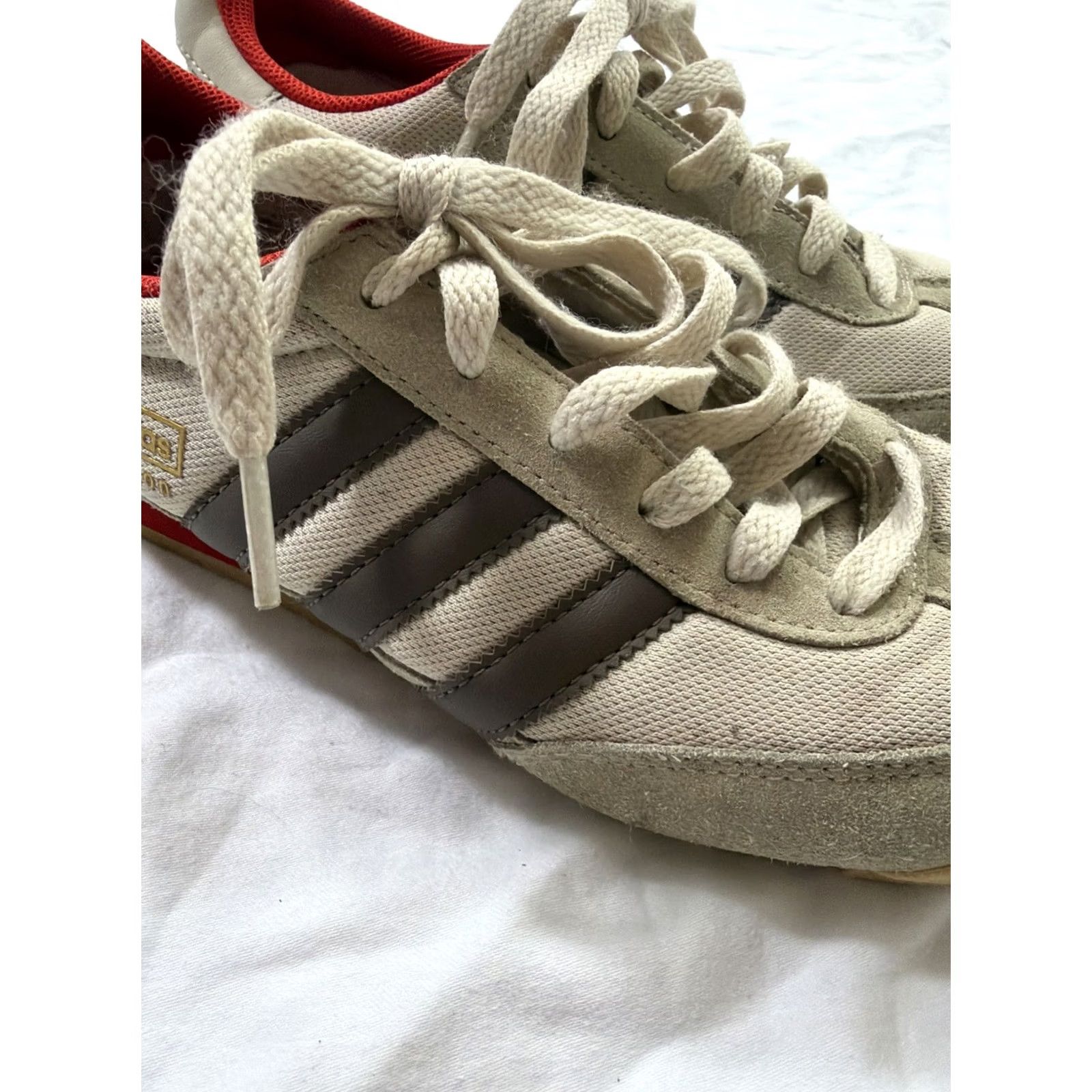 Adidas Adidas Dragon Sneaker Men’s Size 6.5 Low Top Beige Brown Red 2011 Swoosh Shoe Nike-style? Size US M / EU 48-50 / 2 - 4 Thumbnail