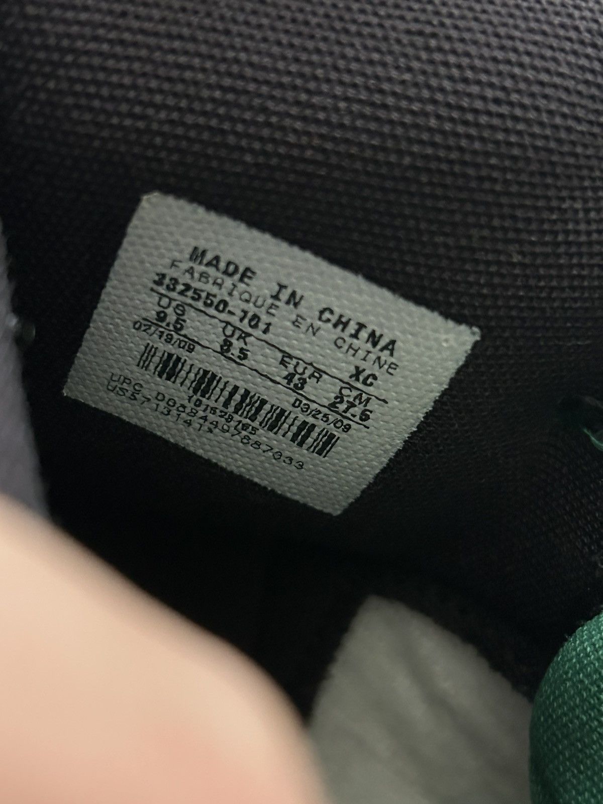 Jordan Brand 2009 jordan 1 Celtics Size US 9.5 / EU 42-43 - 6 Thumbnail