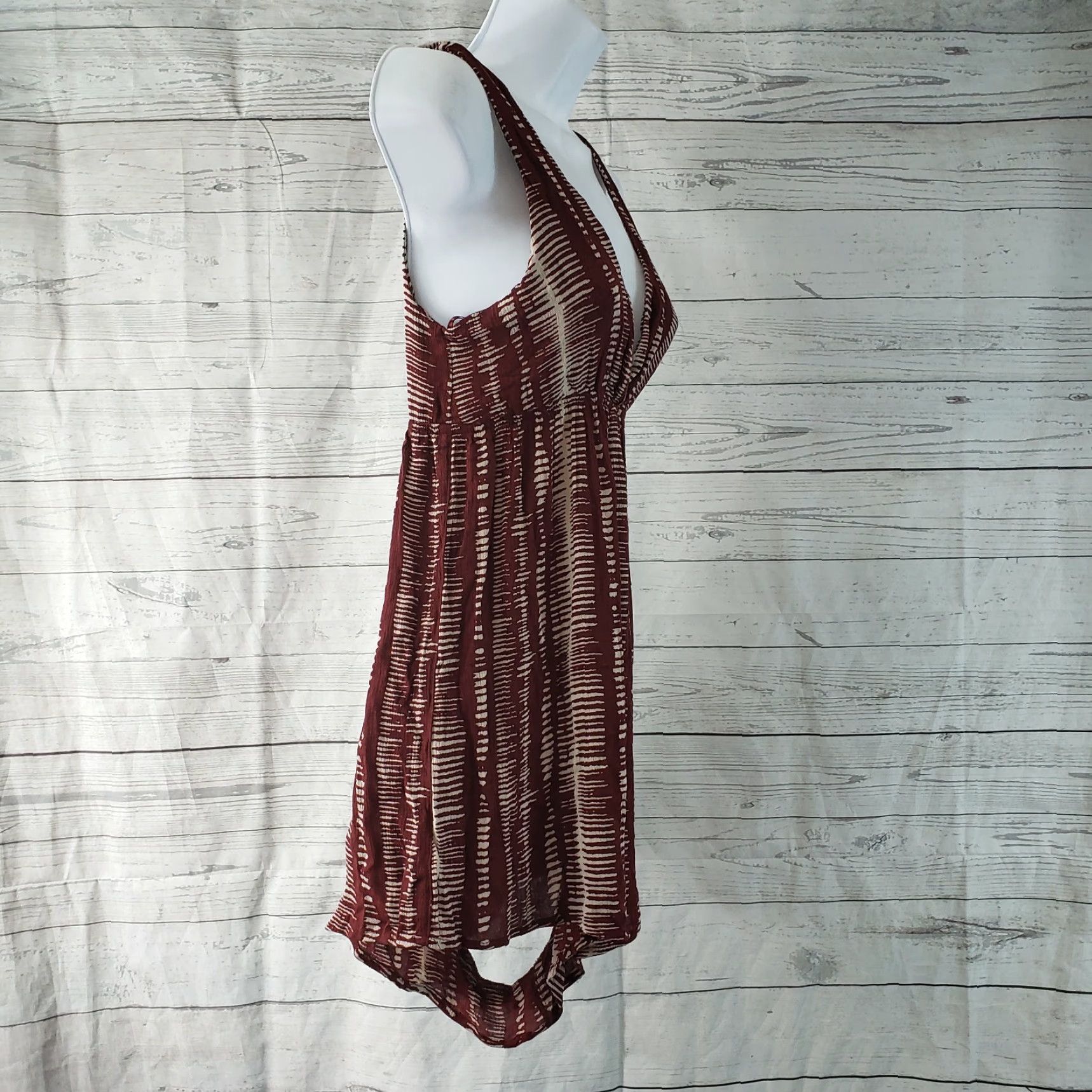 Vintage VINTAGE? No — Wild Fable Womens Romper Sz Small Maroon Gray Sleeveless Rayon Romper Womens Small Red Casual One-Piece Shirt? Size 28" / US 6 / IT 42 - 2 Thumbnail