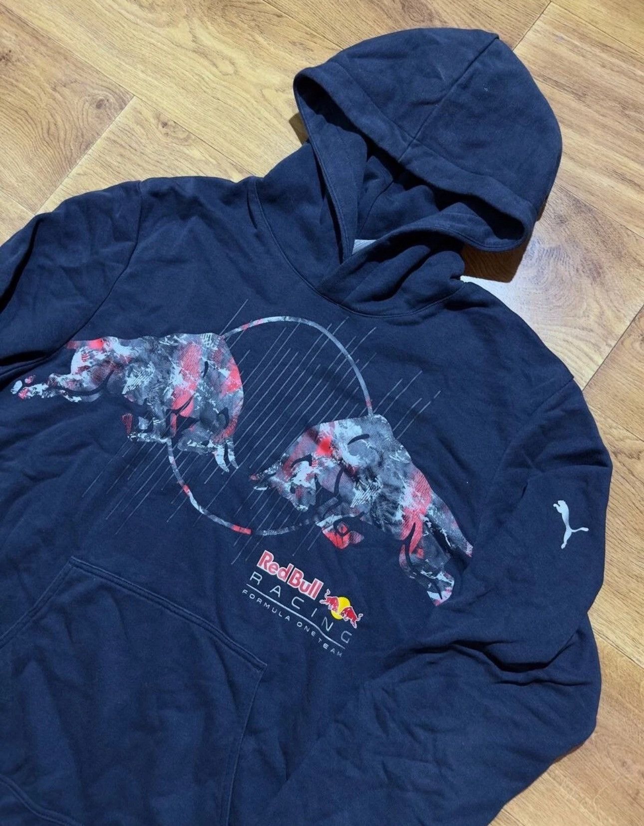 Puma × Red Bull Hoodie Puma Red Bull Racing Formula One Team Size Large Size US L / EU 52-54 / 3 - 2 Thumbnail