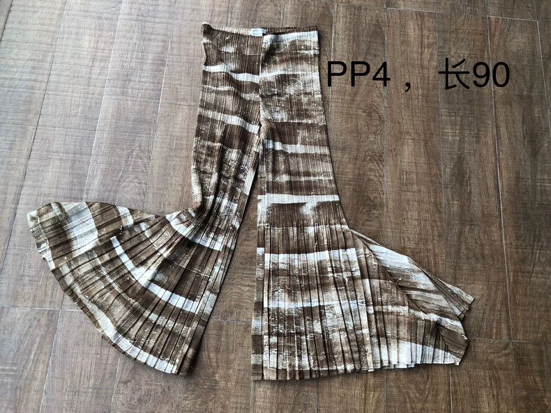 Issey Miyake Issey Miyake size:3 Brown wave print pleated cardigan Size M / US 6-8 / IT 42-44 - 4 Thumbnail