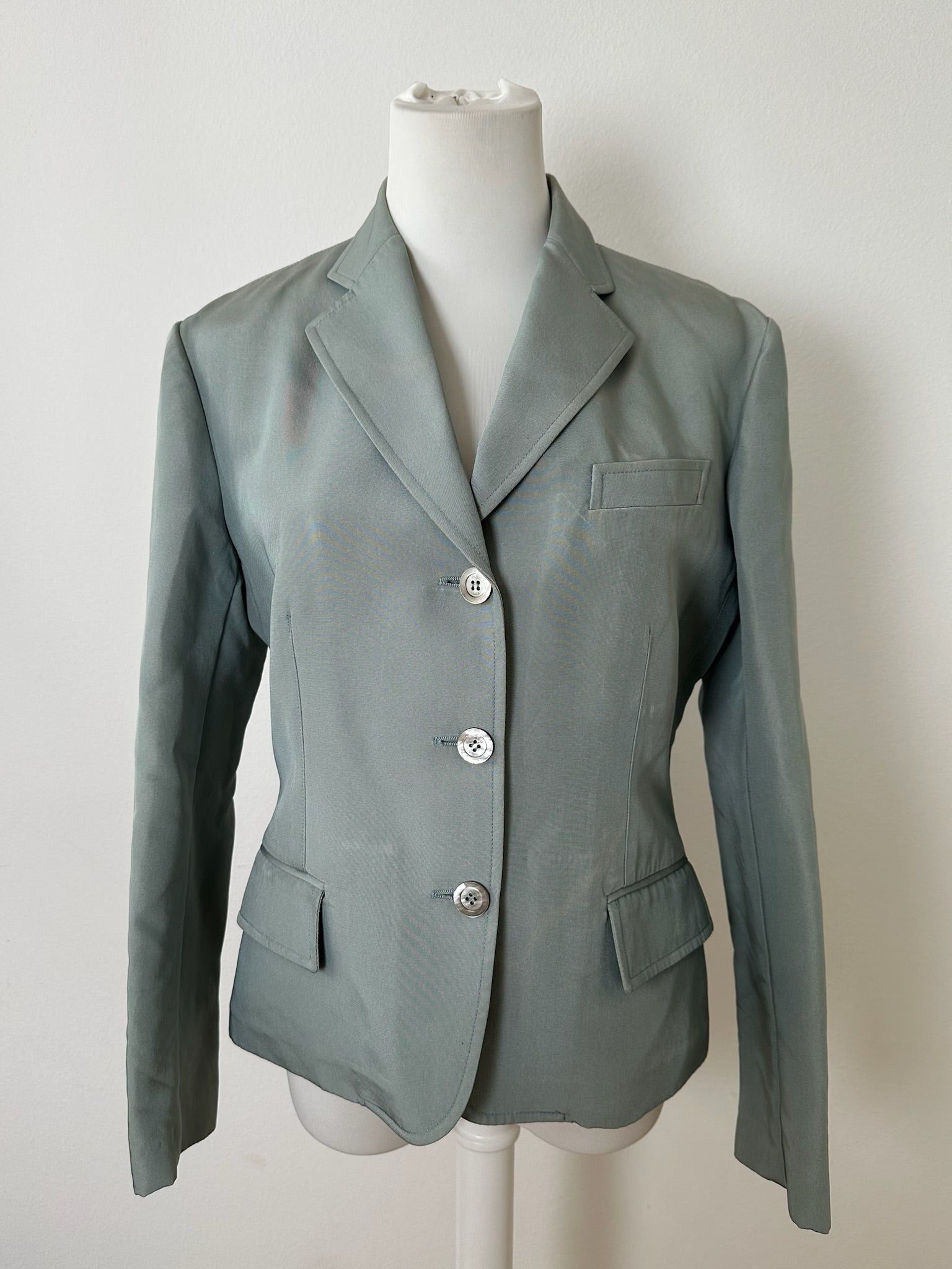 Gucci Vintage Silk Blazer /Trech 38/M Size M / US 6-8 / IT 42-44 - 1 Thumbnail