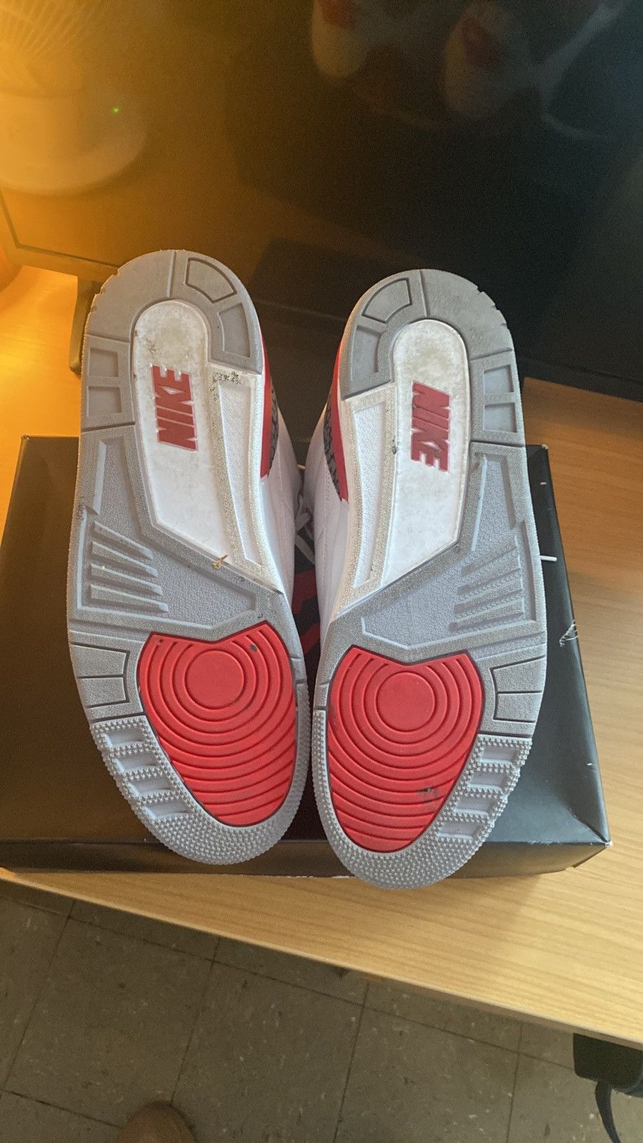 Jordan Brand × Nike Air jordan 3 fire red Size US 13 / EU 46 - 3 Thumbnail