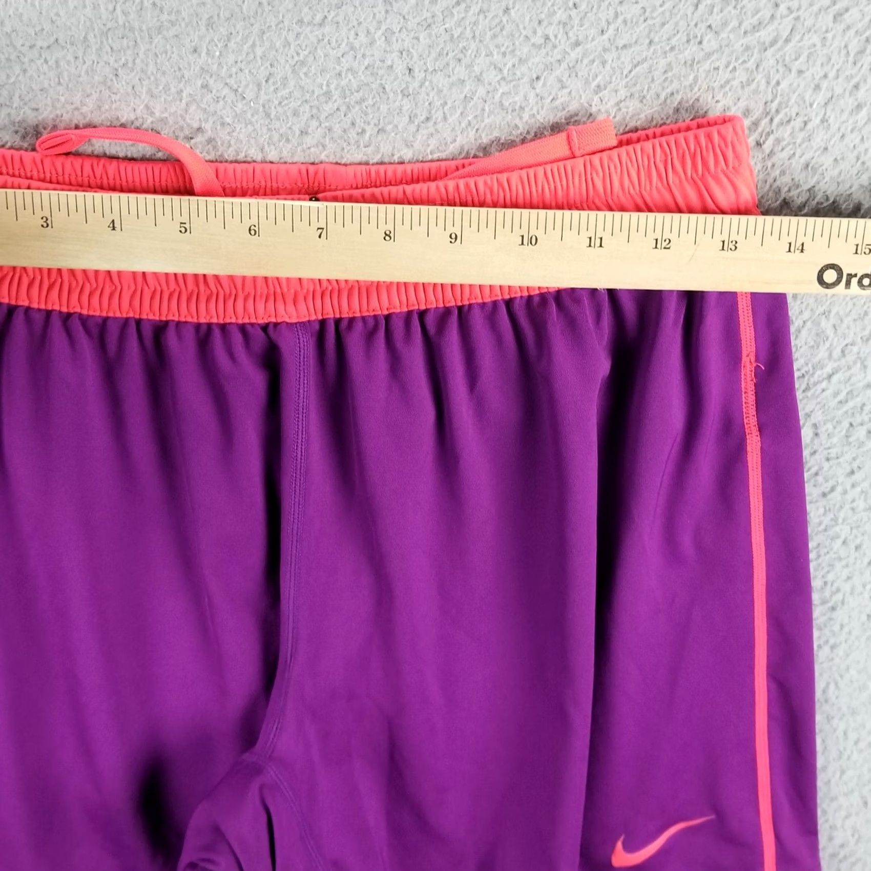 Nike Nike Dri-Fit Women's Shorts Small Purple Running Workout Activewear Size 28" / US 6 / IT 42 - 3 Thumbnail
