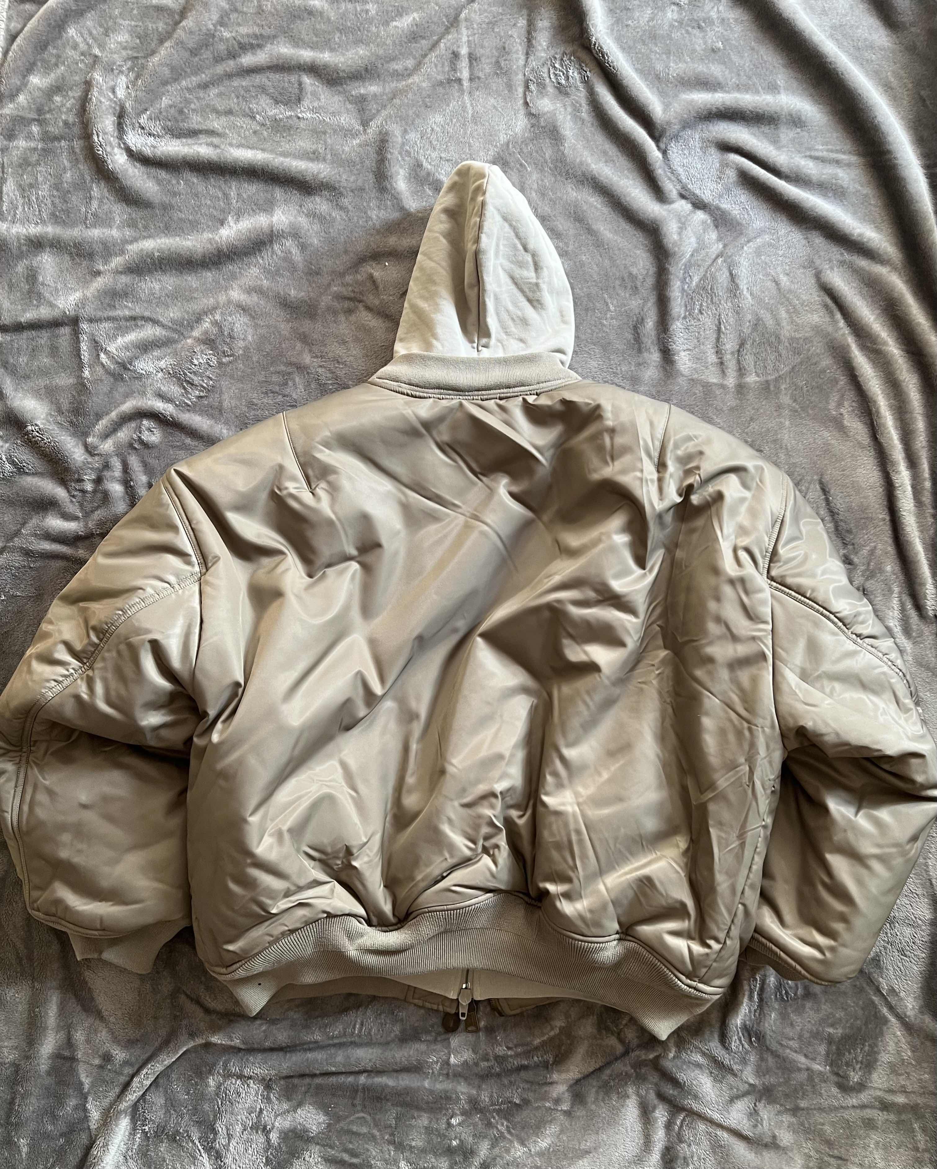 Balenciaga Balenciaga Nylon All In Bomber Size US S / EU 44-46 / 1 - 5 Thumbnail