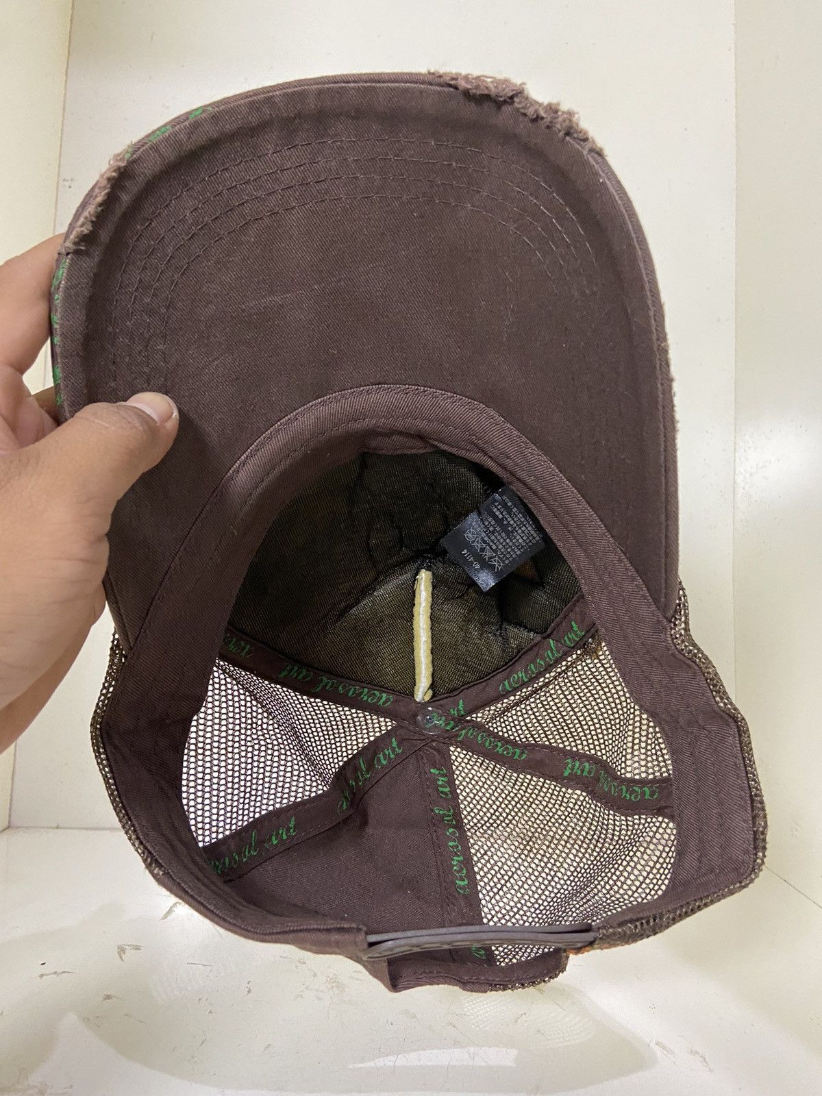If Six Was Nine 2000s Y2K ditseressed trucker hat Size ONE SIZE - 9 Thumbnail