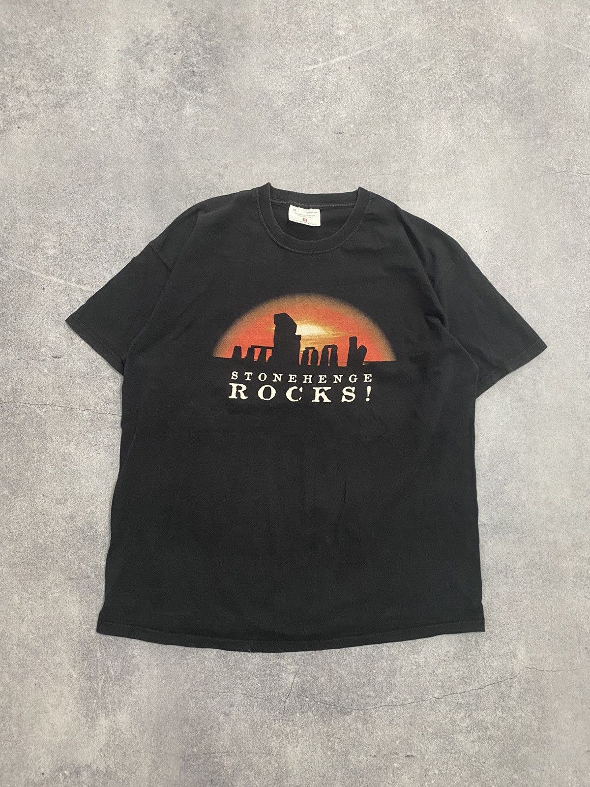 Vintage Vintage Stonehenge Rocks T-Shirt English Heritage Size US XL / EU 56 / 4 - 1 Thumbnail