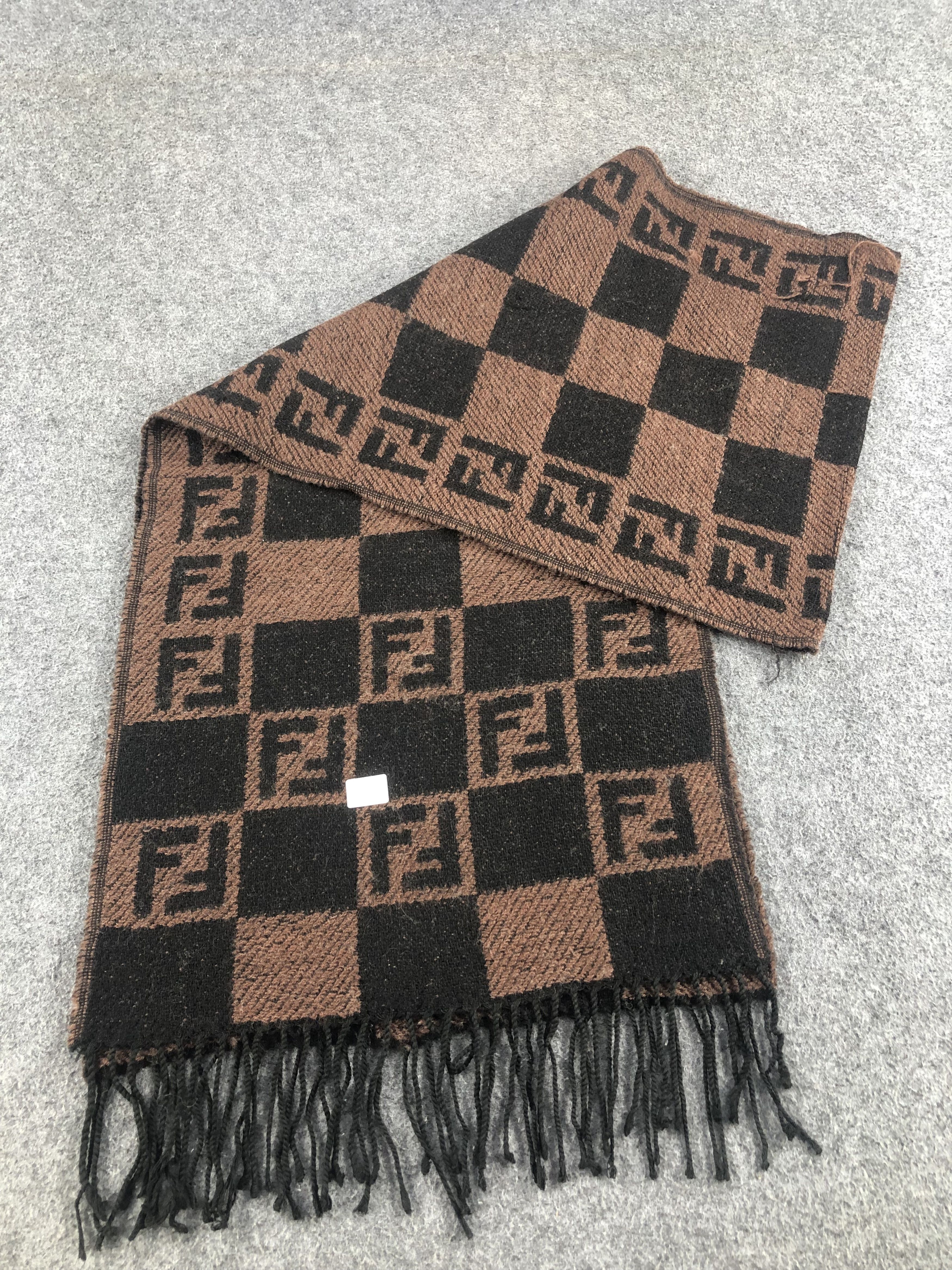 Fendi Fendi Monogram Scarf / Muffler / Neckwear Size ONE SIZE - 5 Thumbnail