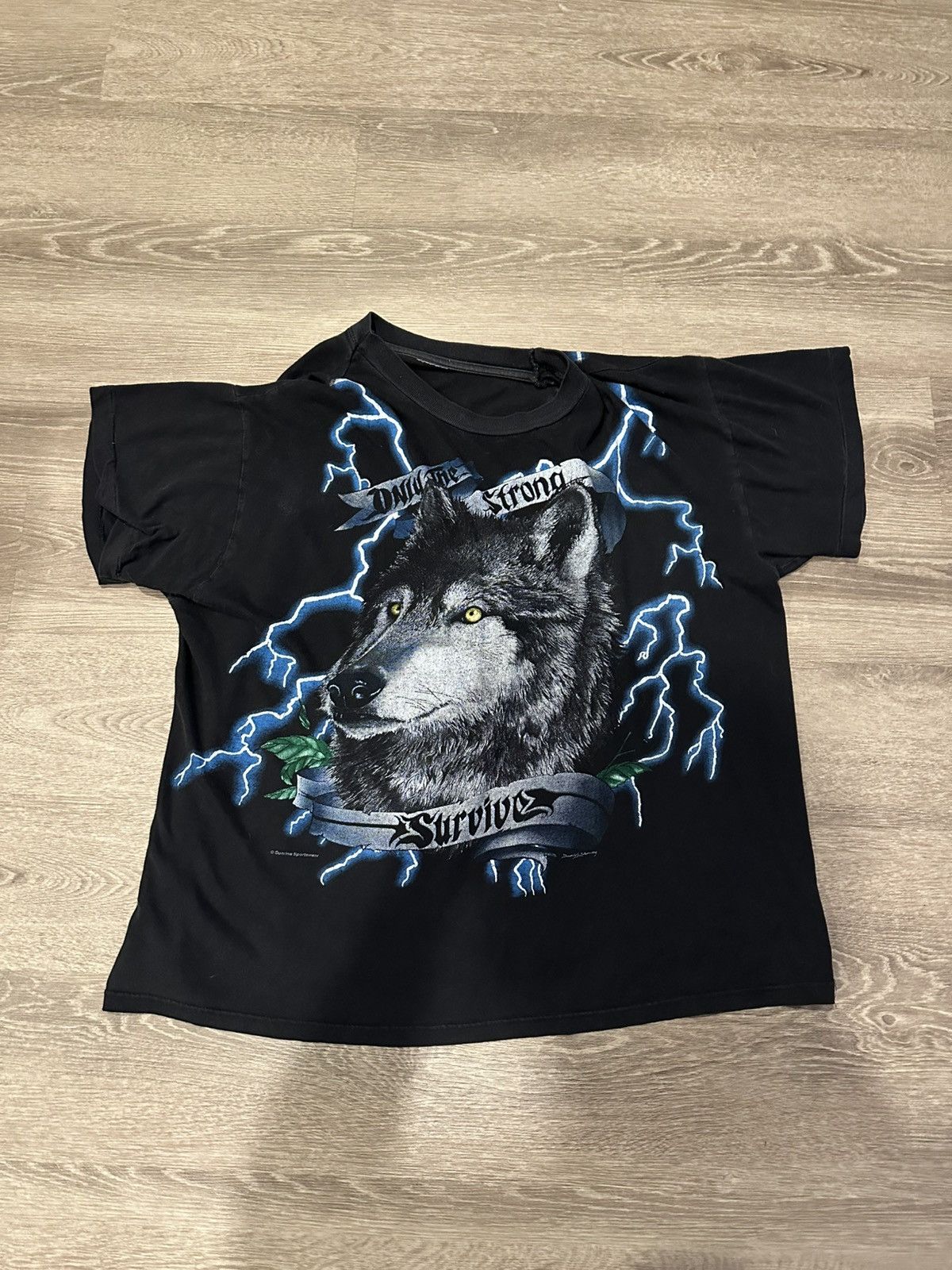 Other Vintage USA Thunder Wolf Tee Size Large Size US L / EU 52-54 / 3 - 1 Thumbnail