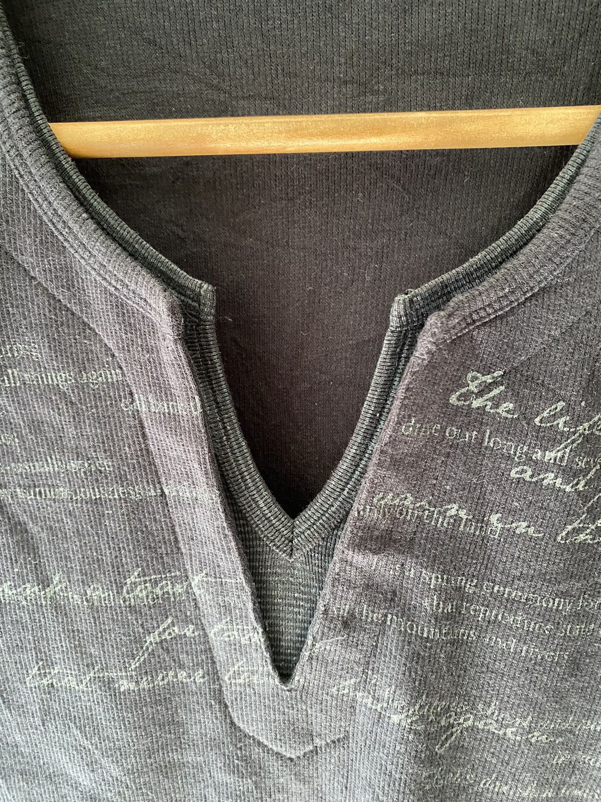 Nicole Club 2000s Poem V neck tee Size US M / EU 48-50 / 2 - 6 Thumbnail