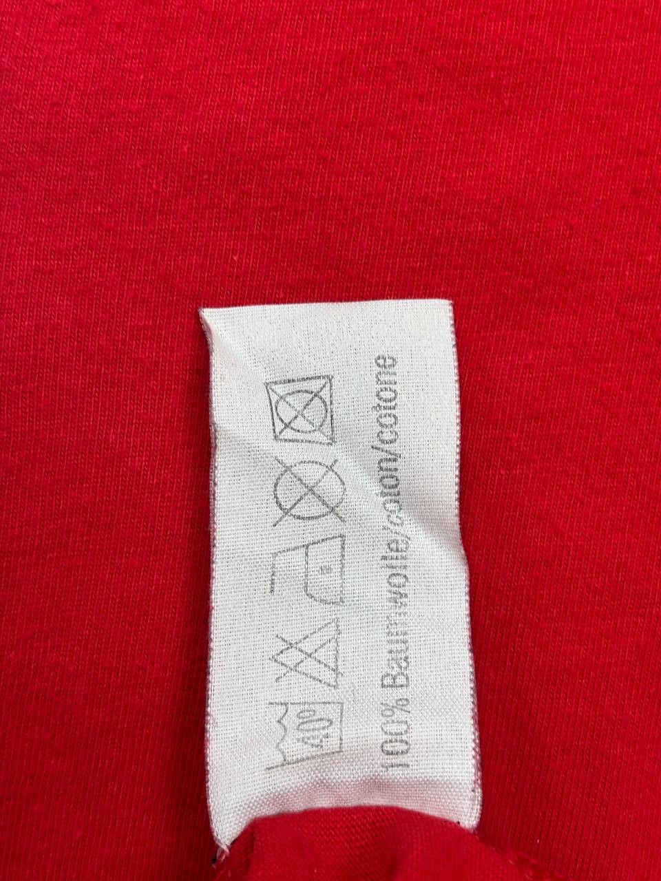 Vintage Swiss Shirt Switzerland Flag Graphic Tee Red XL Size US XL / EU 56 / 4 - 6 Thumbnail