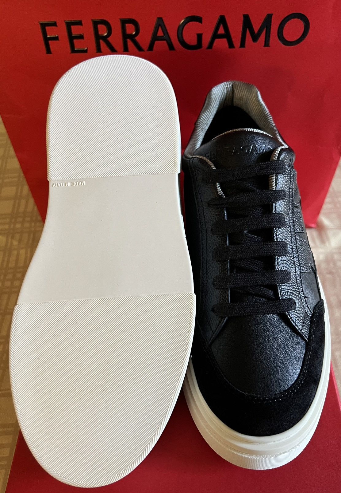 Salvatore Ferragamo Ferragamo Low top sneaker with Gancini Cassina Size US 7.5 / EU 40-41 - 9 Thumbnail