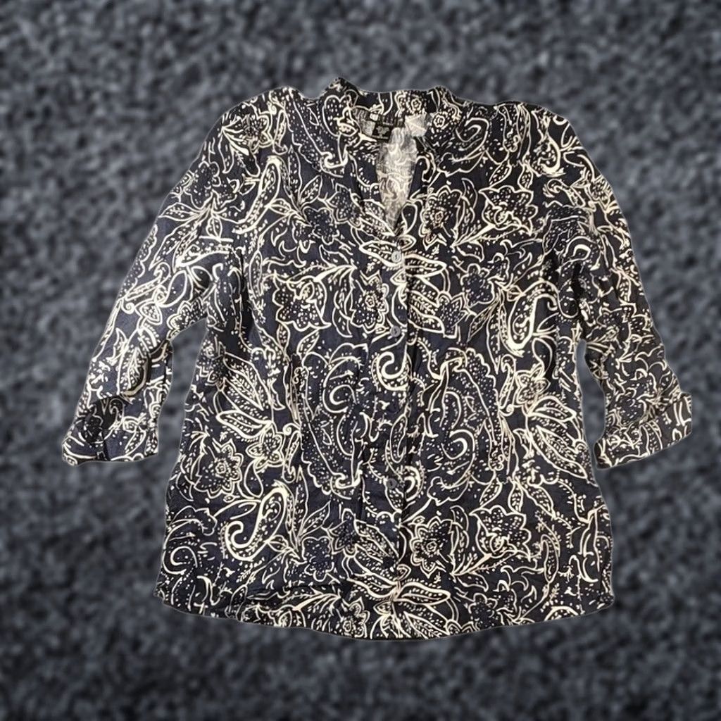 Vintage VINTAGE Carole Little Woman Blouse Shirt Womens 1X Blue White Linen Paisley Button Front Blouse Size XL / US 12-14 / IT 48-50 - 1 Thumbnail