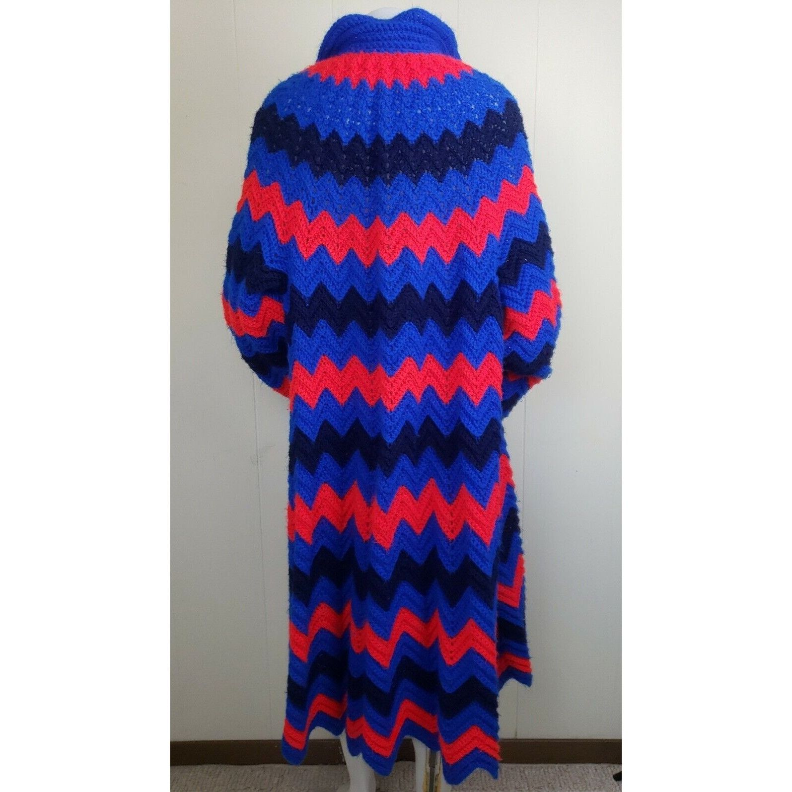 Handmade Crochet Granny Square Coat XL Cardigan Handmade Afghan Chevr Size XL / US 12-14 / IT 48-50 - 5 Thumbnail