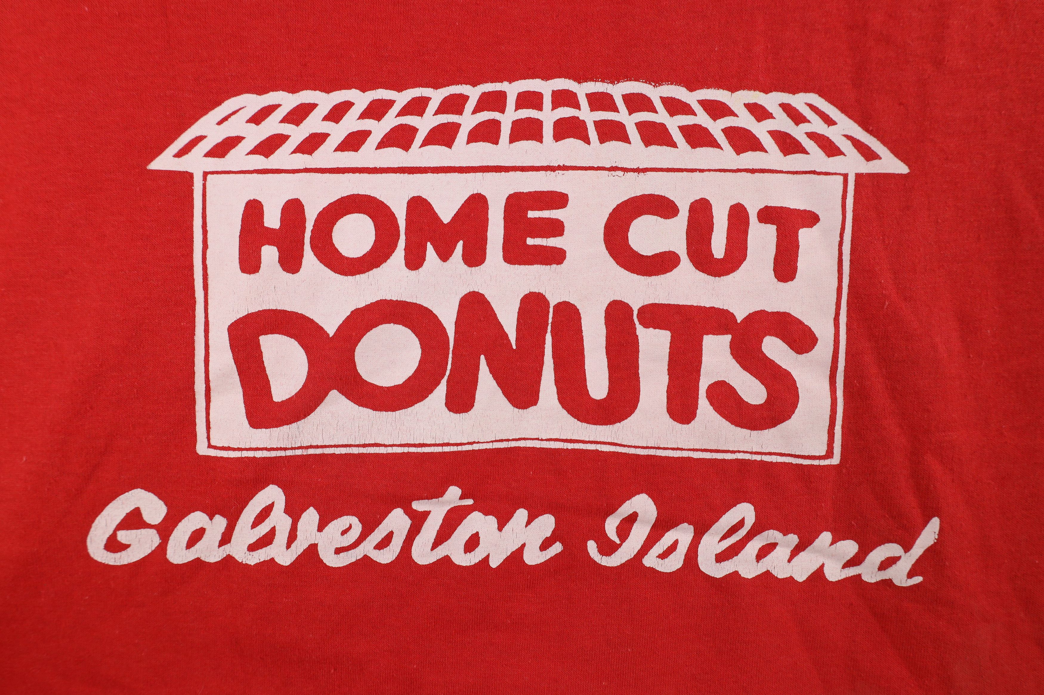 Vintage Vintage 80s 90s Home Cut Donuts Galveston Island T-Shirt USA Size US L / EU 52-54 / 3 - 4 Thumbnail