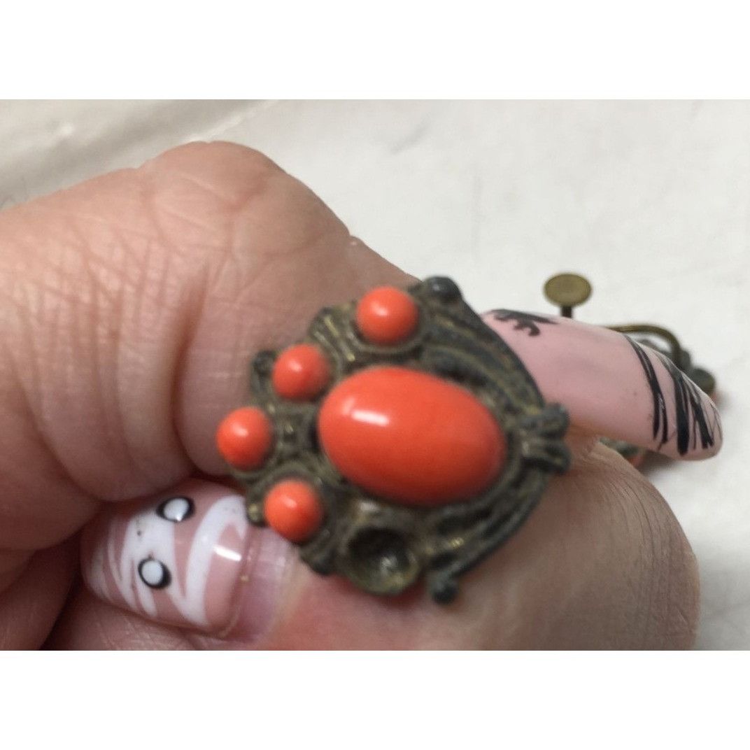 Other Women's Vintage Orange and Gold Tone Screw Back Earrings Size ONE SIZE - 3 Thumbnail
