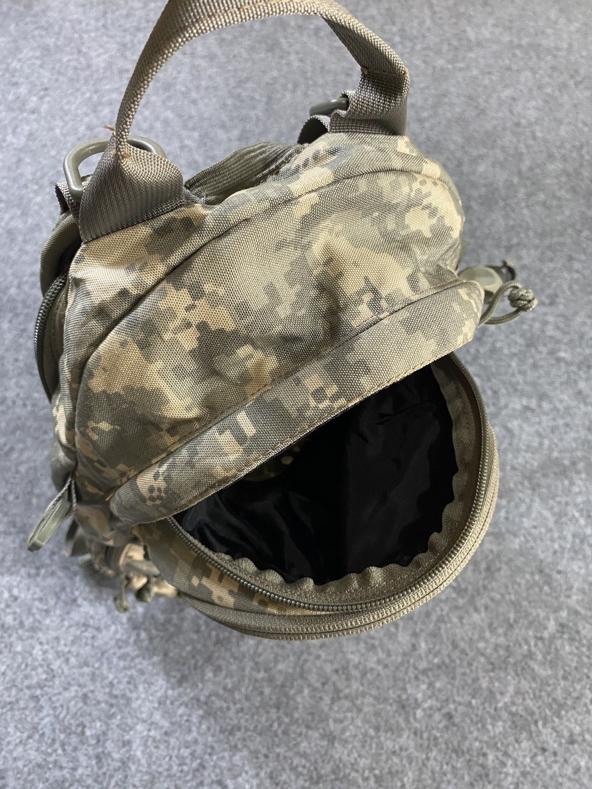 Other Camelbak Maximum Gear Cordura Military Pixel Camo Hydration Size ONE SIZE - 6 Thumbnail