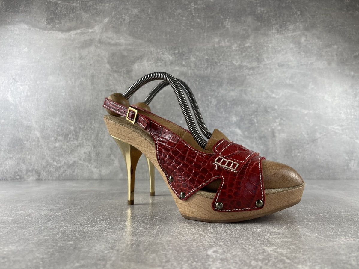 Dsquared2 Vintage Dsquared Archives Red Wood Platform Slingback Heels Size US 9 / IT 39 - 2 Thumbnail