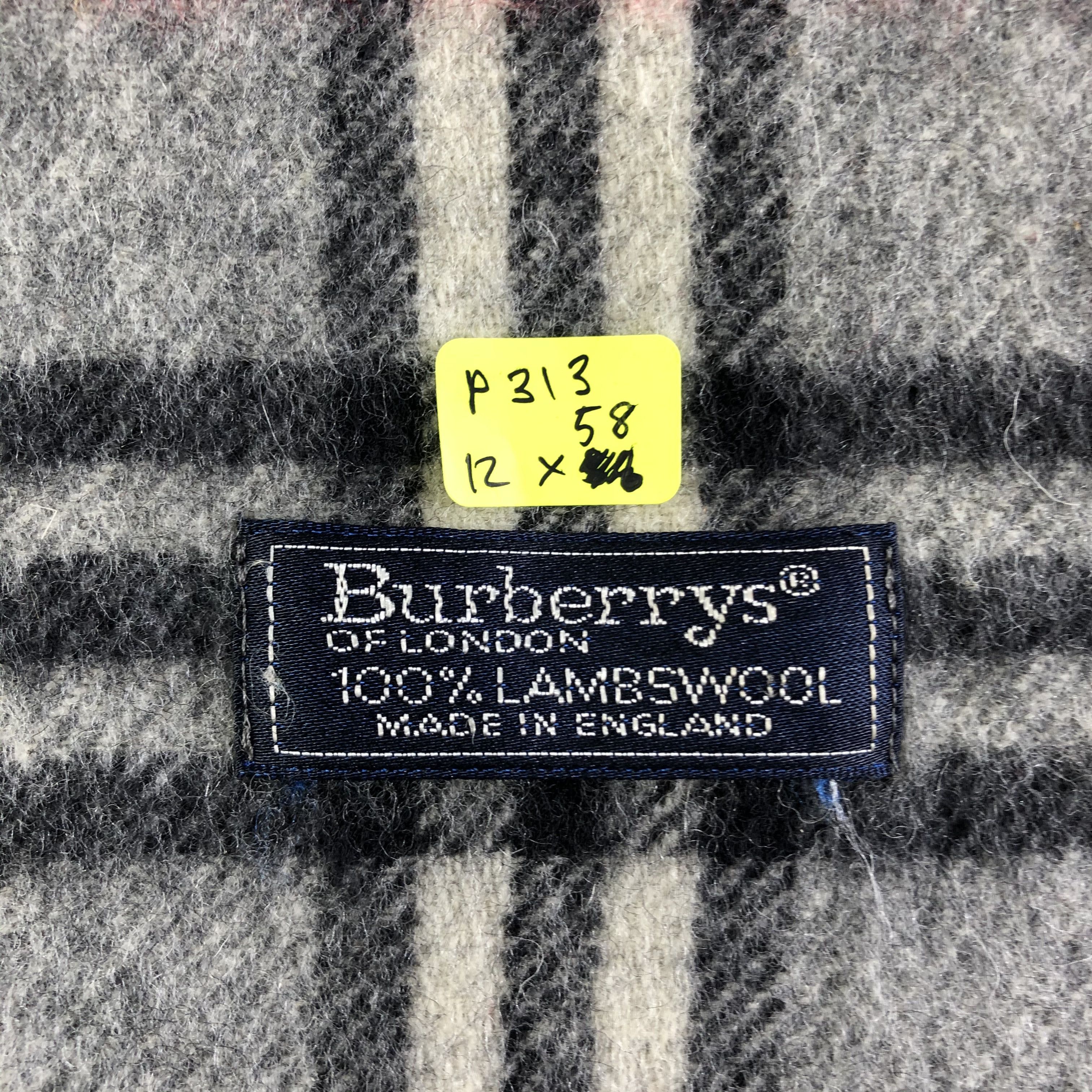 Burberry Burberry Scarf / Muffler / Neckwear P313 Size ONE SIZE - 6 Thumbnail