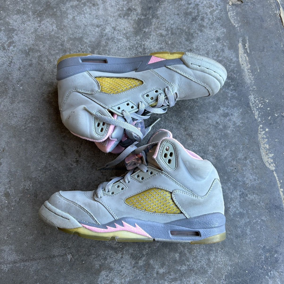 image of Air Jordan 5 Retro Gs 2006 Shoes in Grey, Women's