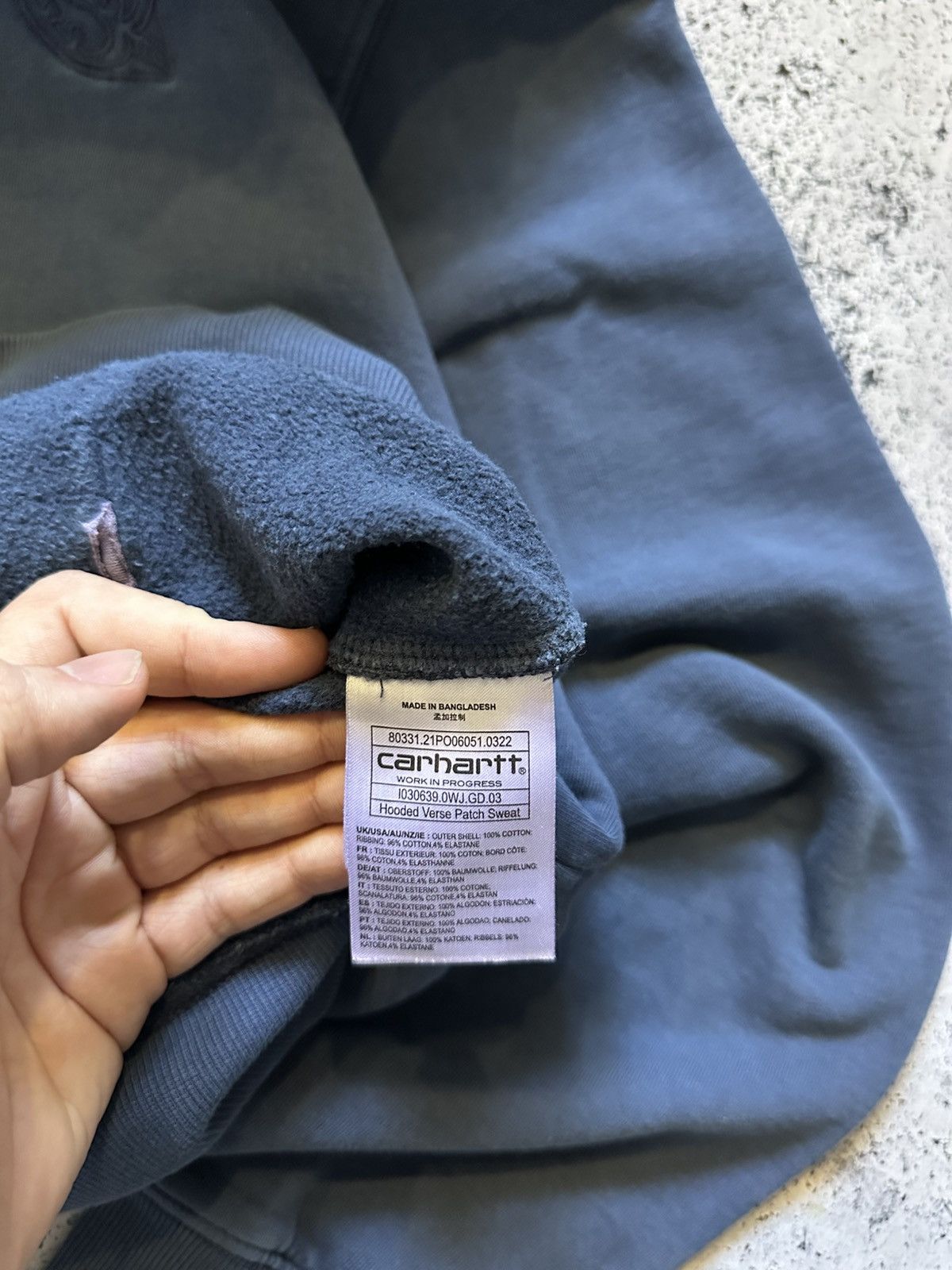 Carhartt Vintage Carhartt Baggy Hoodie Embroidered Logo Y2K USA Size US L / EU 52-54 / 3 - 7 Thumbnail