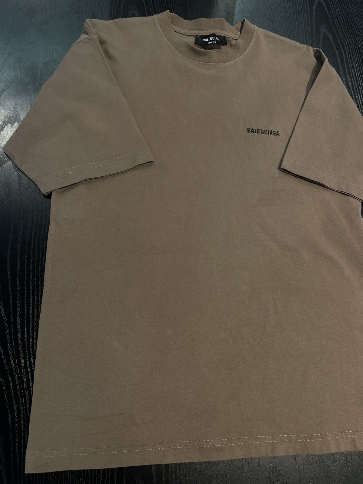Balenciaga Size M - Balenciaga Tee Brown Oversized Embroidered Size US M / EU 48-50 / 2 - 2 Thumbnail