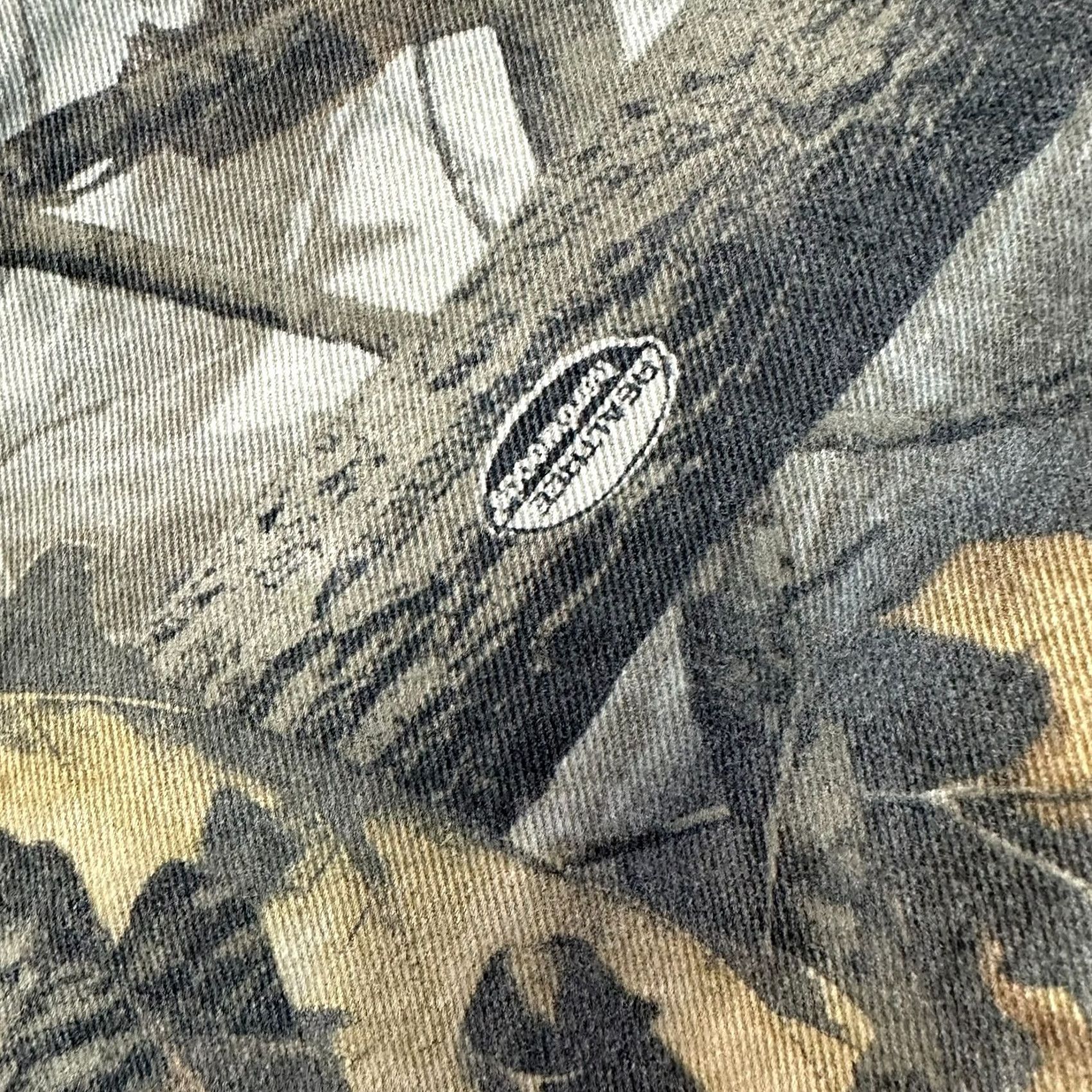 Wrangler VINTAGE Wrangler Jeans Men's 32x30 Realtree Hardwood Camouflage Shirt? Size US 32 / EU 48 - 4 Thumbnail