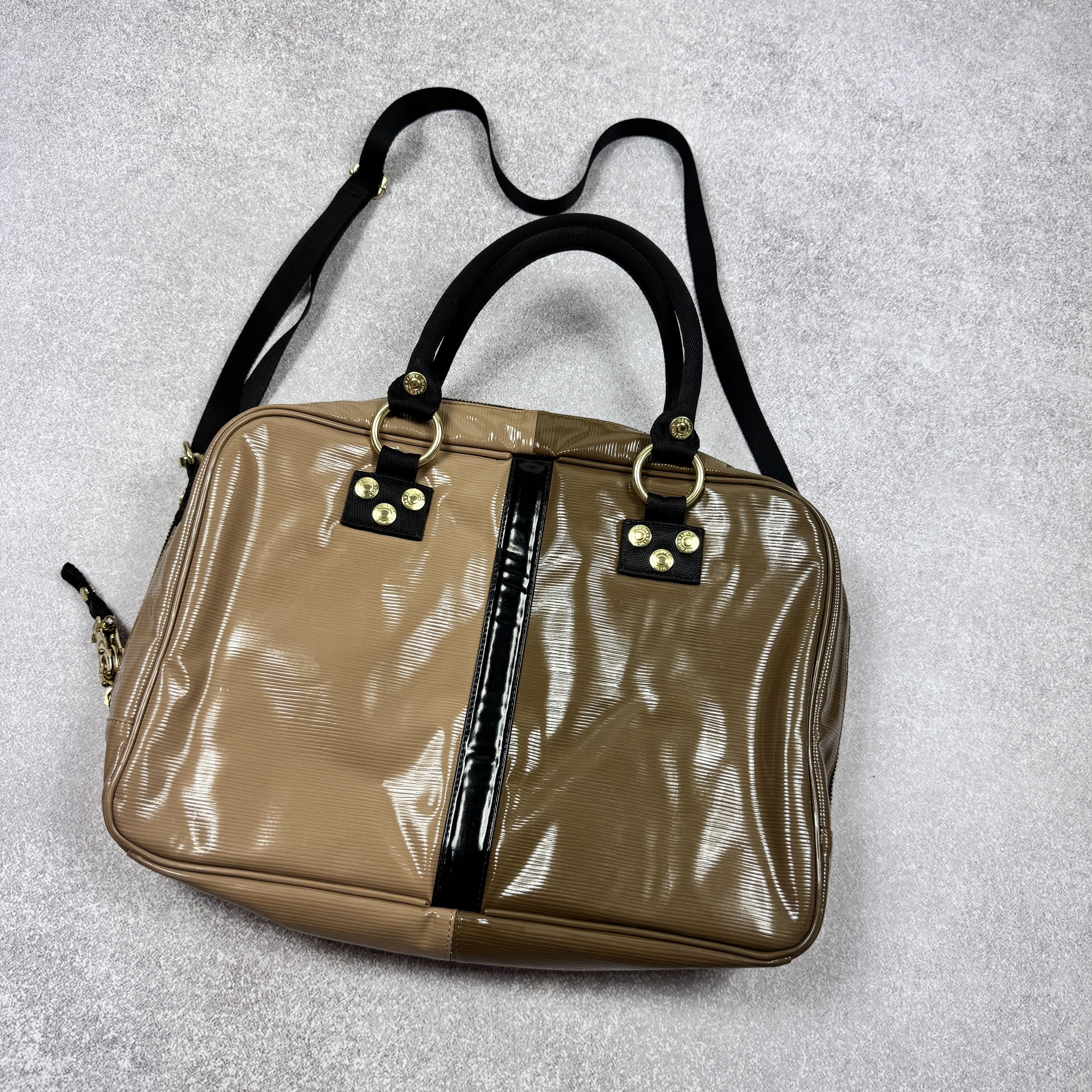 Designer × George Gina & Lucy NEW GEORGE GINA & LUCY HOOLEYMOOLEY GLOSS HANDLE BAG Size ONE SIZE - 10 Thumbnail