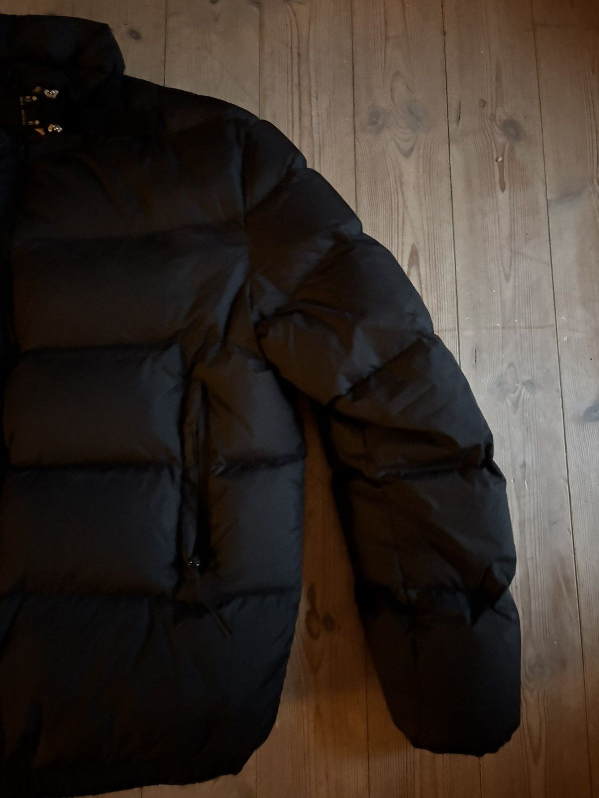 1017 ALYX 9SM 1017 ALYX 9SM Buckle Puffer Jacket Size US XL / EU 56 / 4 - 3 Thumbnail