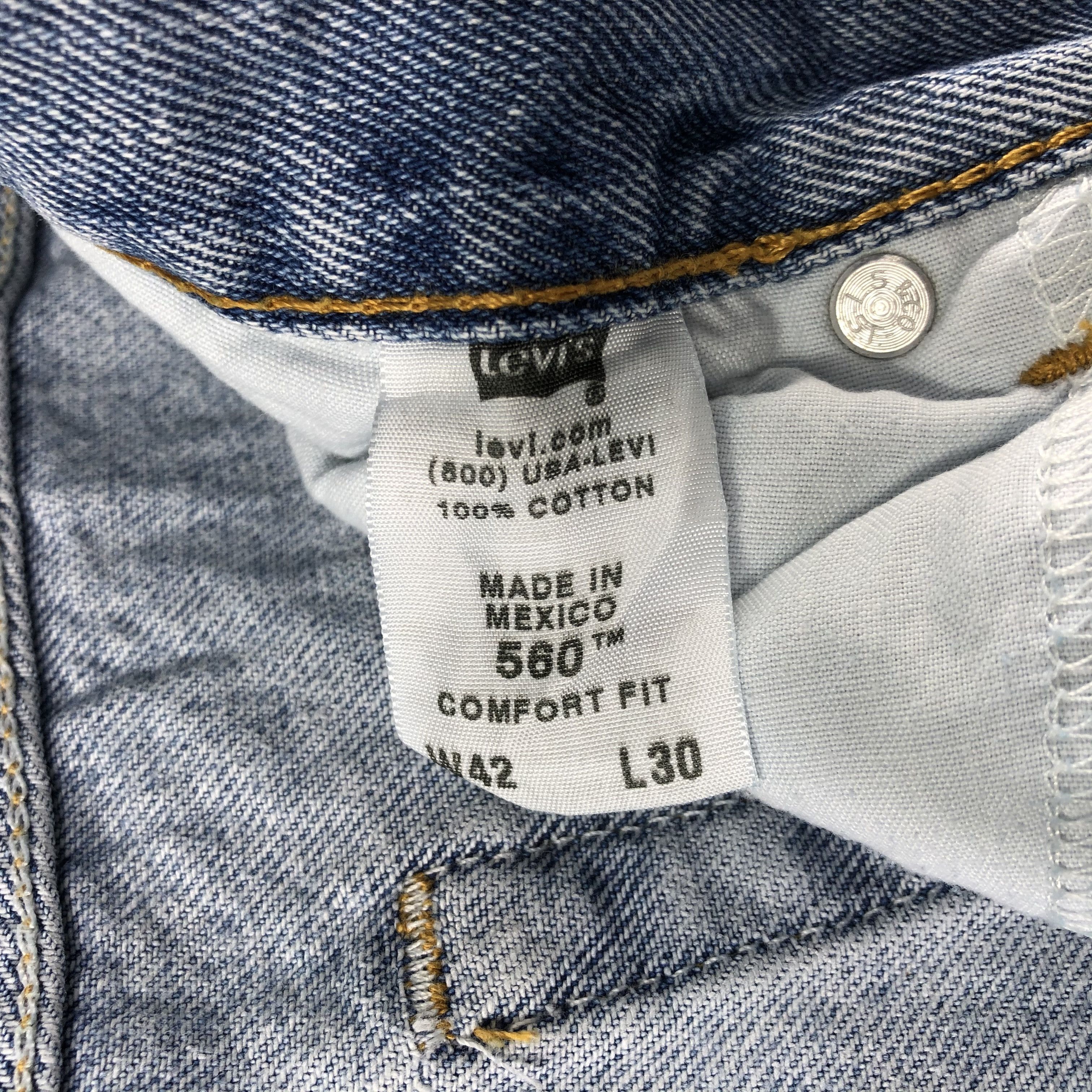 Levi's Vintage Blue Wash Levis 560 Jeans-J2369 Size US 41 - 11 Thumbnail