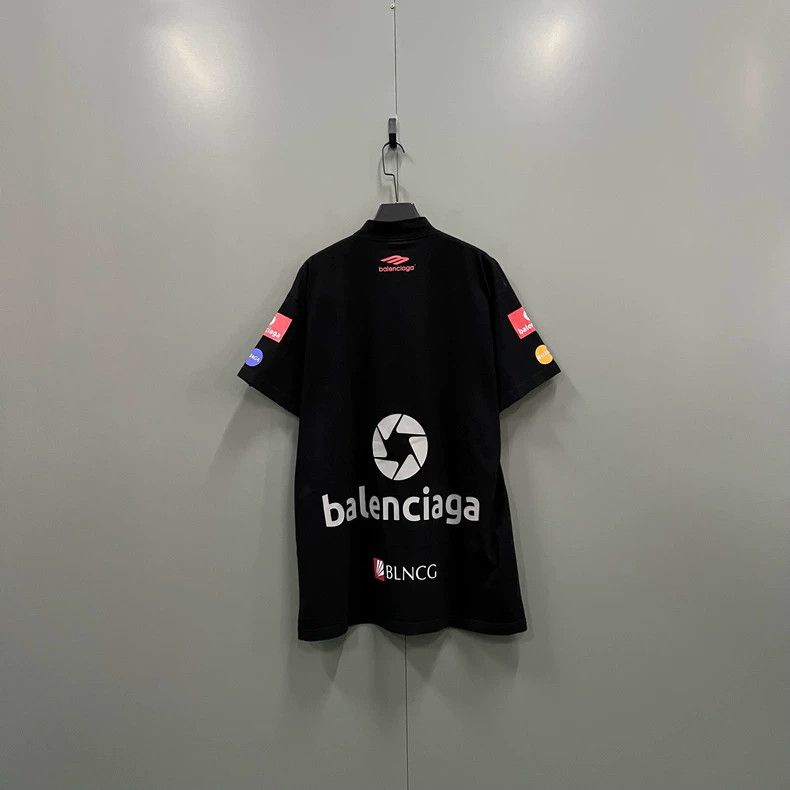 Balenciaga Balenciaga Multi-logo printed logo short sleeve Size US L / EU 52-54 / 3 - 2 Thumbnail