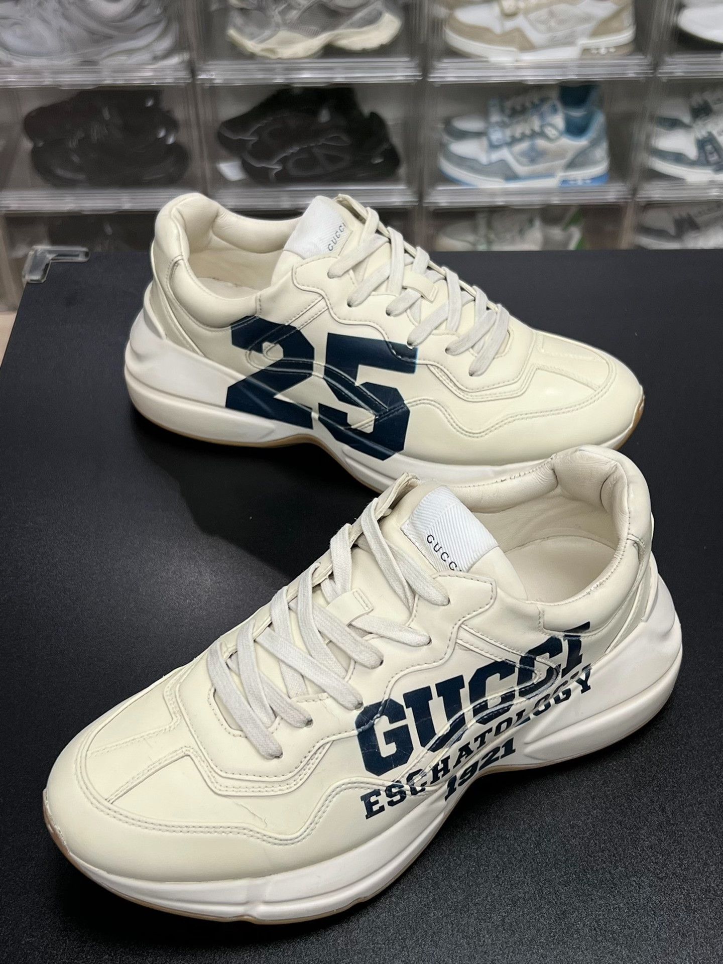 Gucci Gucci Printed Graphic White Lowtop Sneakers 8 Men Size US 8 / EU 41 - 1 Thumbnail