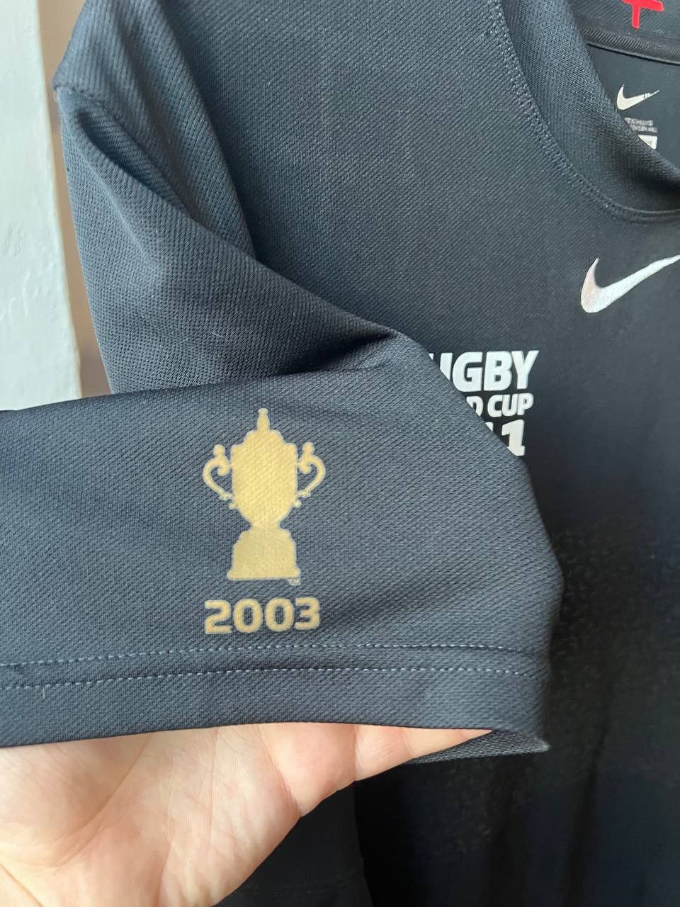 Nike 2011 ENGLAND TEAM WORLD CUP AWAY RUGBY NIKE JERSEY SHIRT L Size US L / EU 52-54 / 3 - 8 Thumbnail
