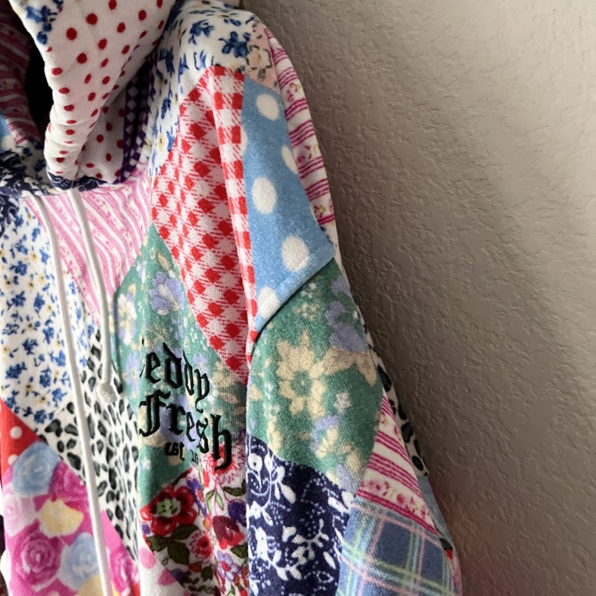Teddy Fresh Patchwork graphic hoodie Size US XL / EU 56 / 4 - 17 Thumbnail