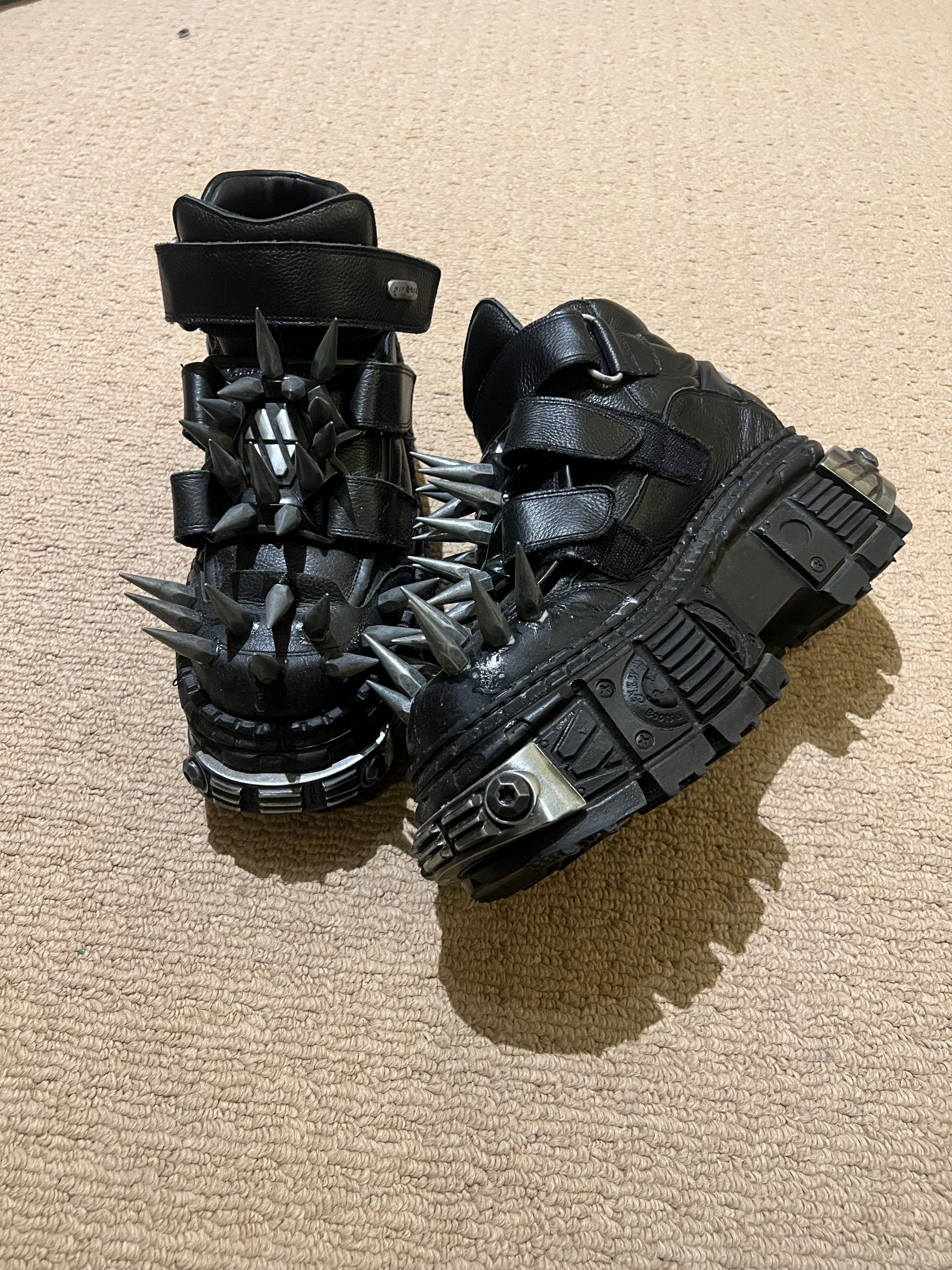 New Rock New Rock custom spiked Size US 10 / EU 43 - 8 Thumbnail