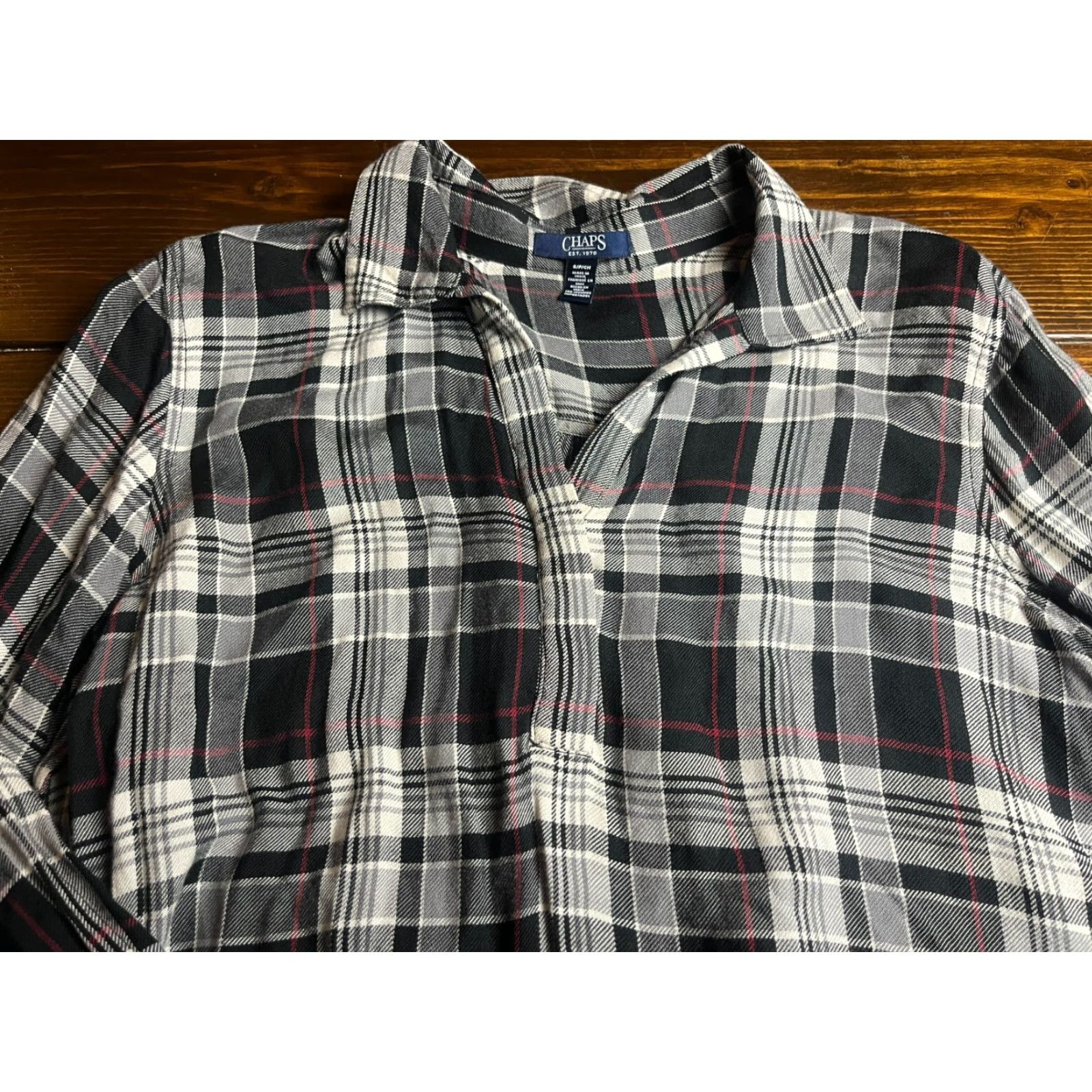 Chaps VINTAGE Chaps Shirt Womens S Black White Red Plaid Quarte Button NWT Size S / US 4 / IT 40 - 3 Thumbnail