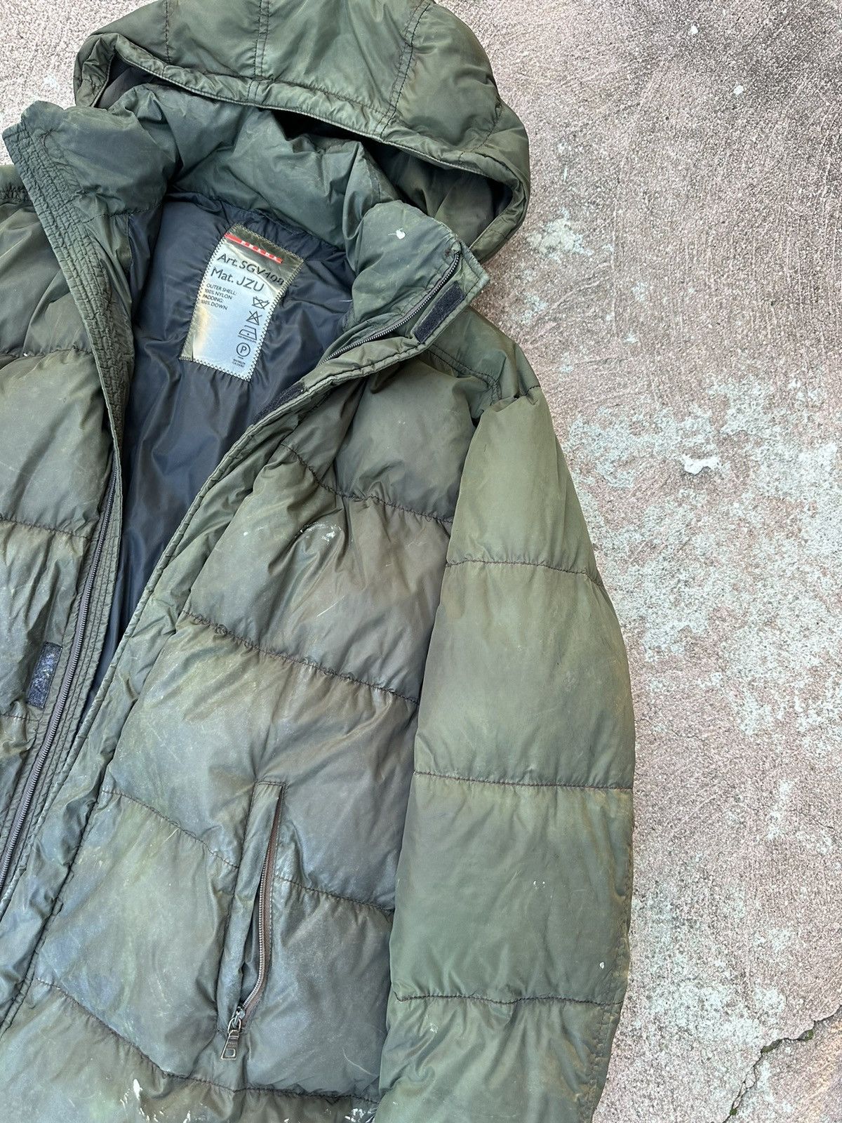 Prada Prada Down Jacket Parka Very Worn Art.SGV408 Size US M / EU 48-50 / 2 - 6 Thumbnail