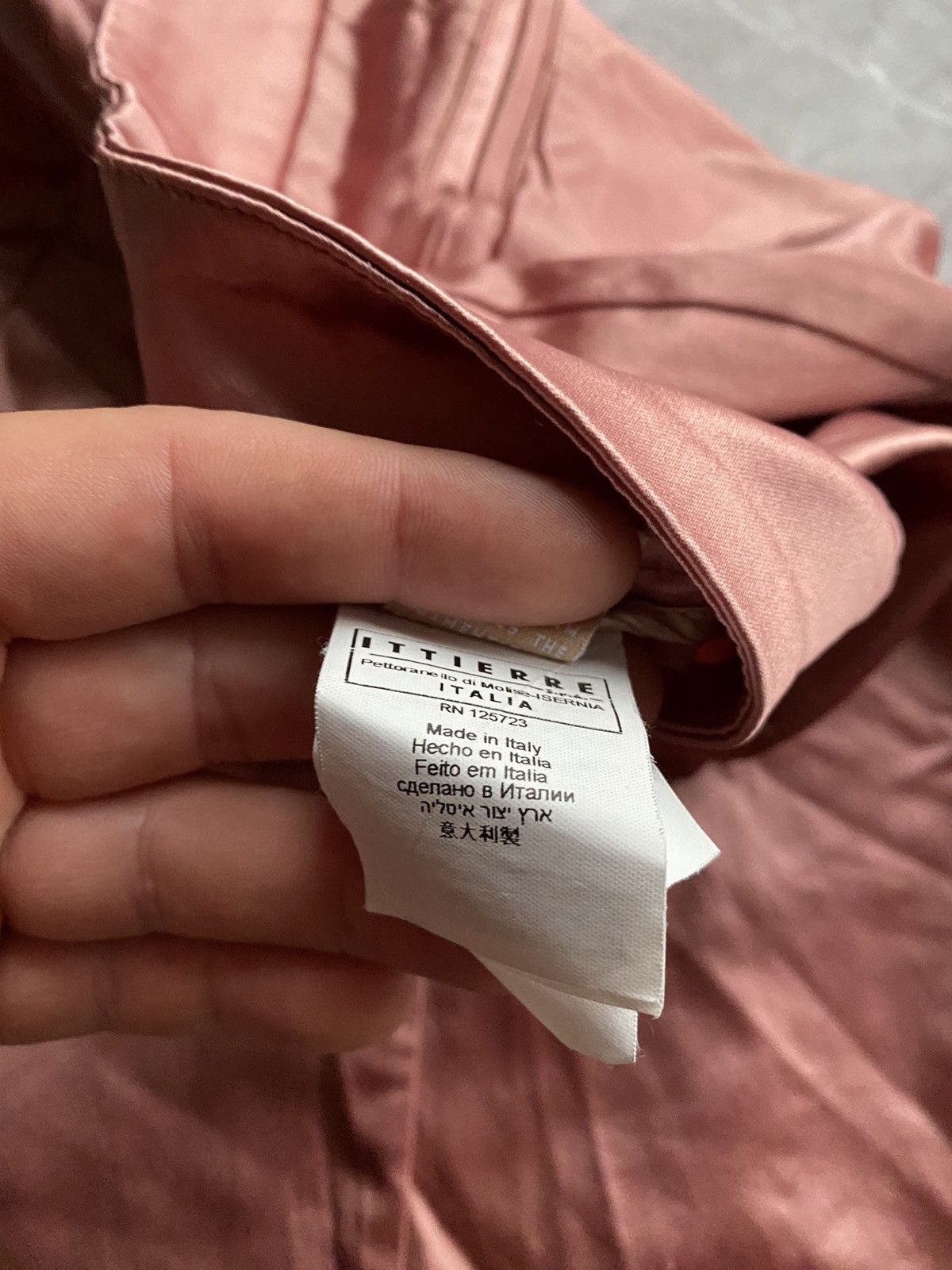 John Galliano Rare Jonh Galliano Midi Pink Skirt Made in Italy Size 28" / US 6 / IT 42 - 11 Thumbnail