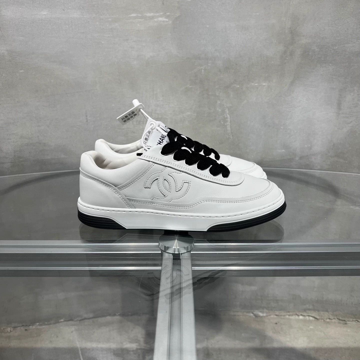 Chanel Chanel Classic CC 24P Black White Panda Sneakers 35.5 Size US 4.5 / IT 34.5 - 4 Thumbnail
