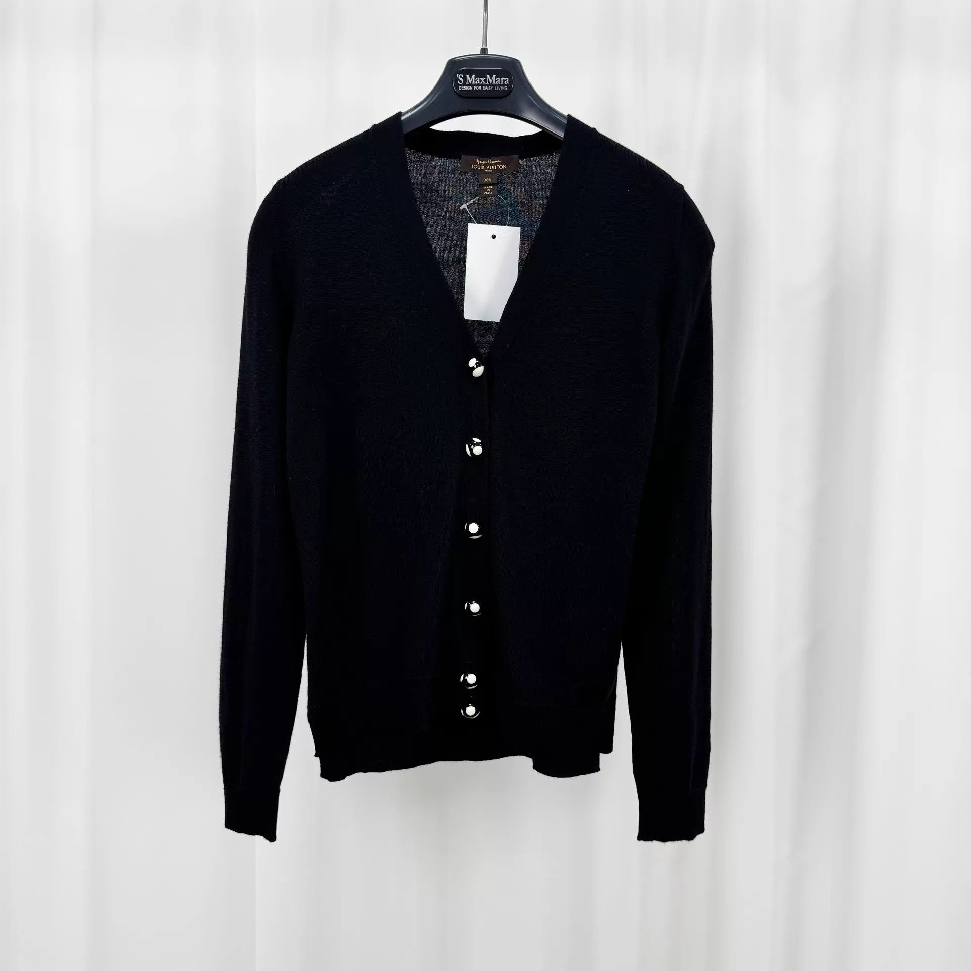 Louis Vuitton LV x Yayoi Kusama Wool Knit Cardi XS 99 New Size XS / US 0-2 / IT 36-38 - 1 Thumbnail