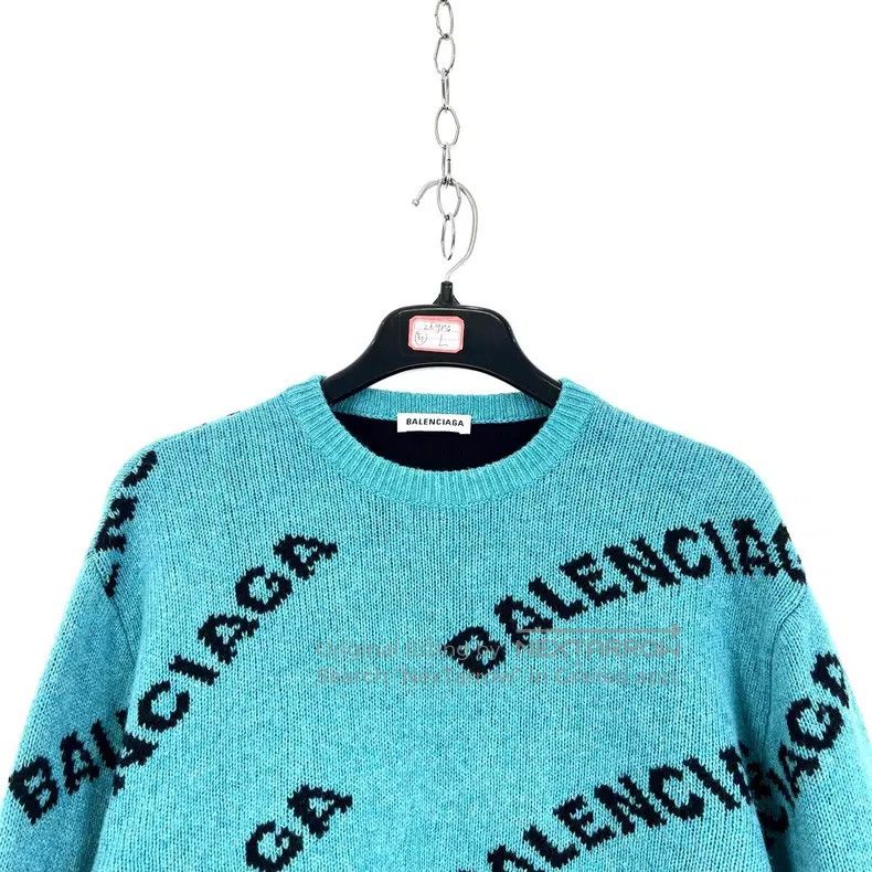 Balenciaga Balenciaga Lake green full print barrage logo round-neck w Size XS / US 0-2 / IT 36-38 - 2 Thumbnail