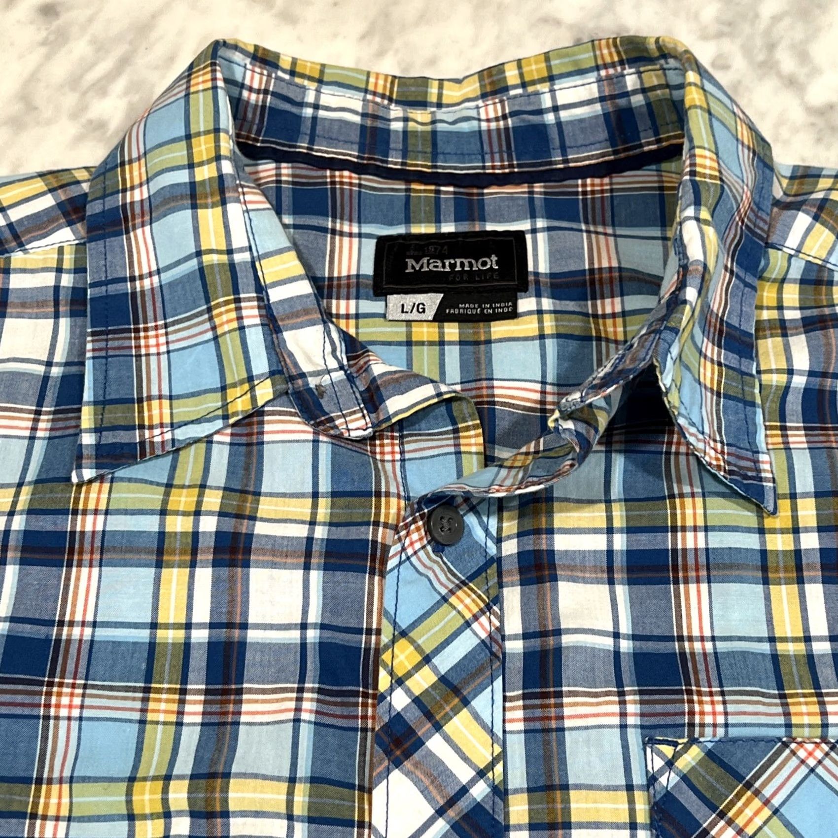 Marmot Marmot Shirt Men Large Short Sleeve Button-Up Collared Plaid Blues Yellow Pocket Casual Workwear Travel Outdoor Pattern Multicolor Cotton Polyester Size US L / EU 52-54 / 3 - 2 Thumbnail