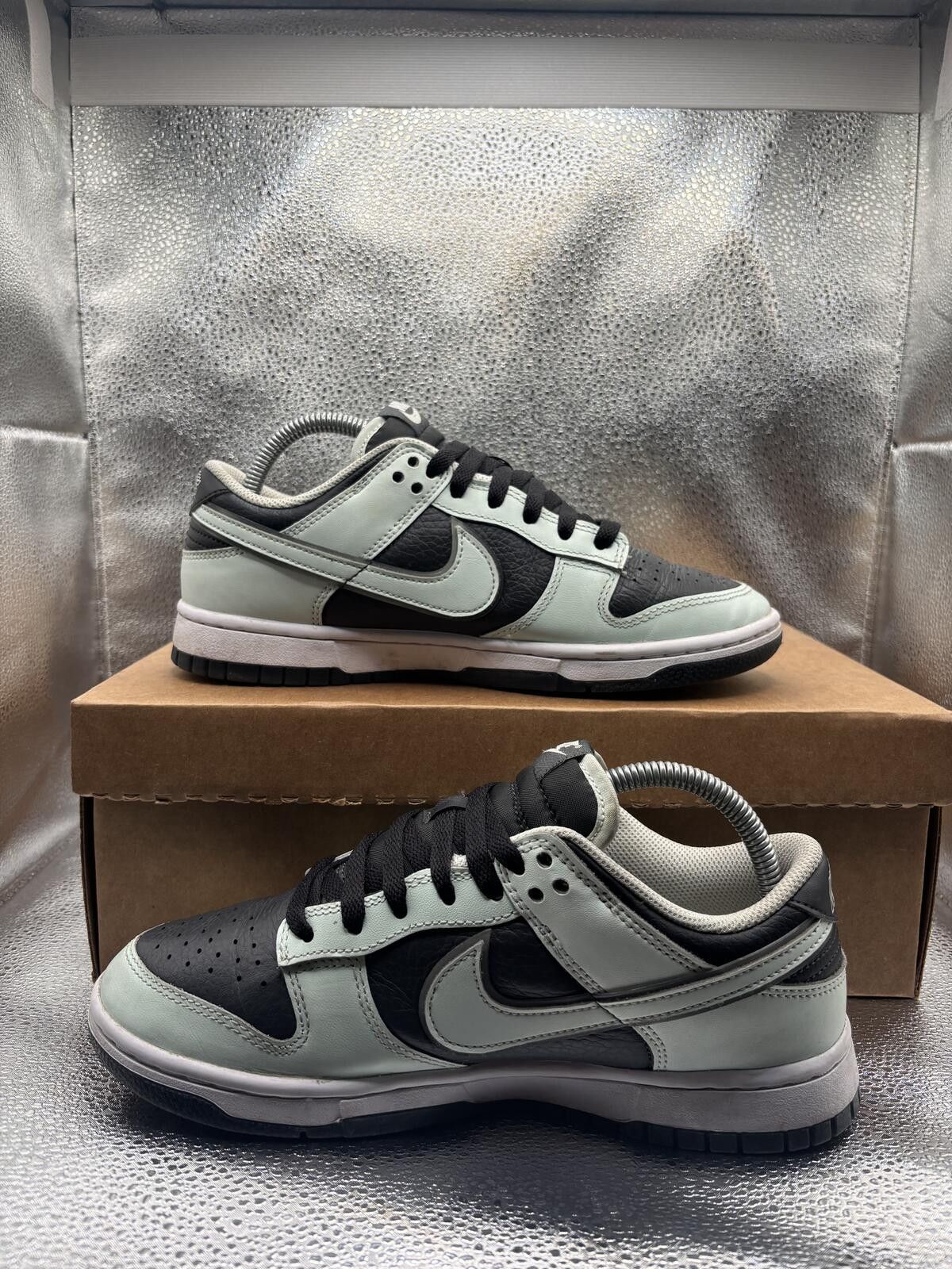 Nike Nike dunk low dark smoke grey Size US 7 / EU 40 - 5 Thumbnail