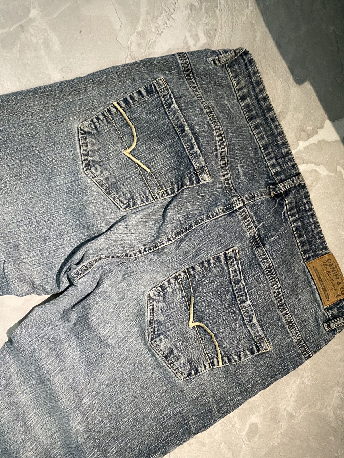 Japanese Brand Rare Washed Distressed Slim Jean / Number Nine Style Size US 33 - 8 Thumbnail