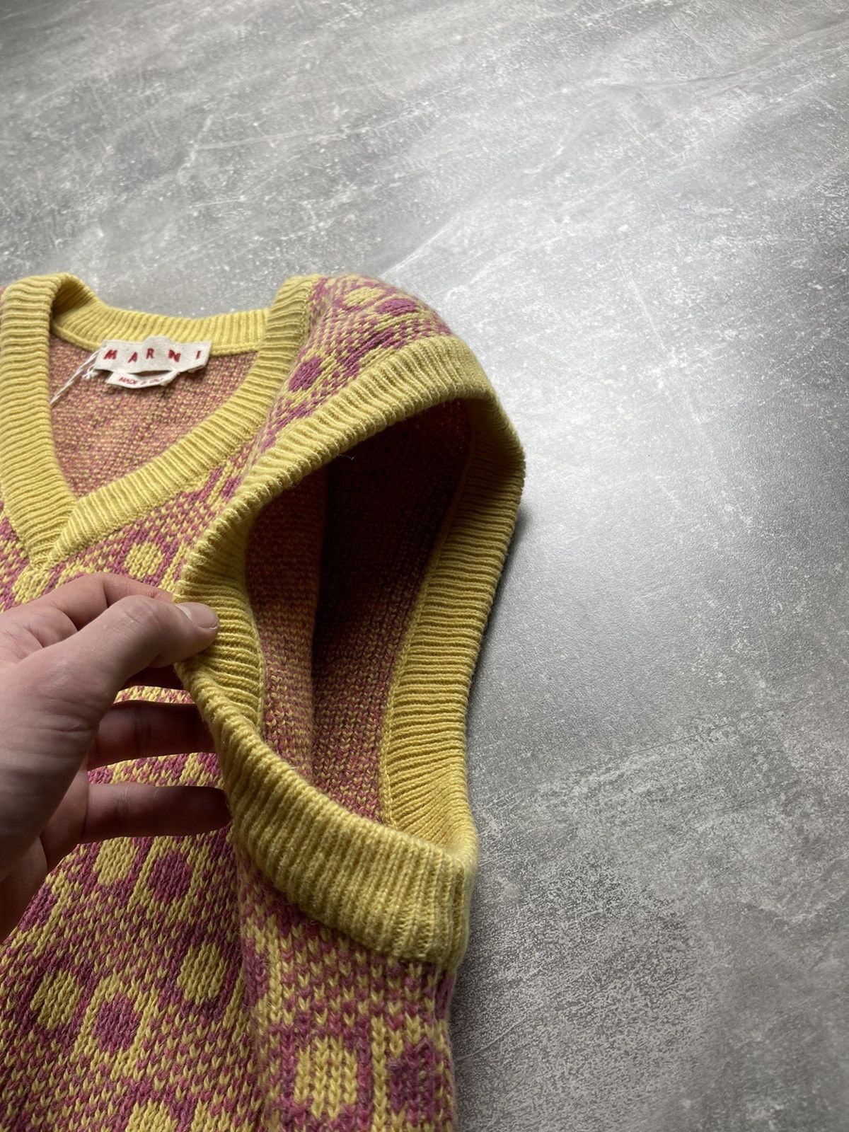 Marni Marni Studio Sleeveless Knit Vest Yellow Purple Pattern Size US L / EU 52-54 / 3 - 6 Thumbnail