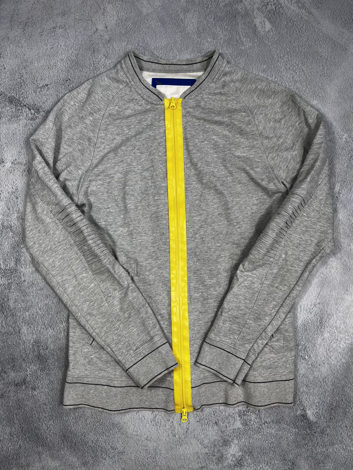 Burberry × Vintage Vintage Y2K Thomas Burberry zip jacket old money size M Size US M / EU 48-50 / 2 - 1 Thumbnail