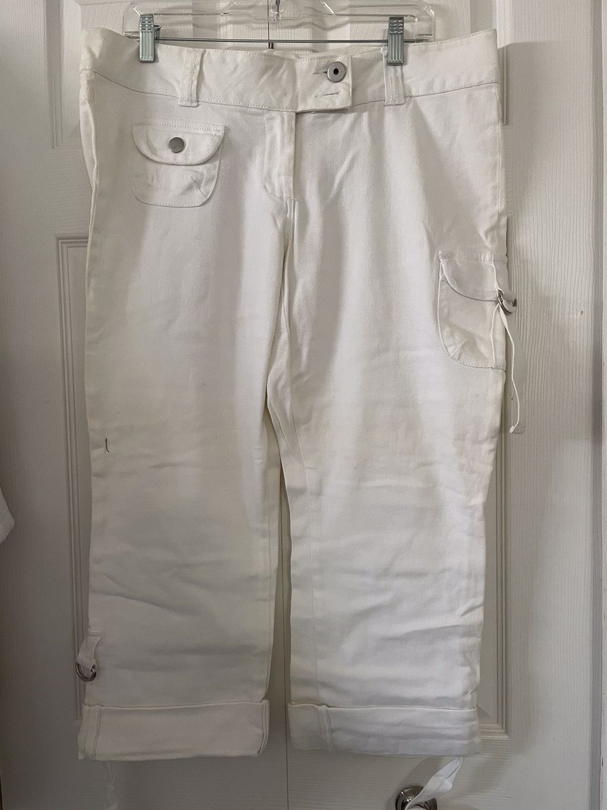 Jennifer Lopez JLO White Cropped/Capri Pants Size 15 Size 38" / US 16 / IT 52 - 1 Thumbnail
