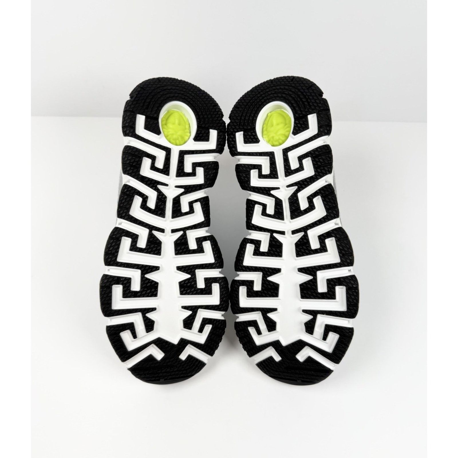 Versace Size 40EU/7US - Versace Trigreca Silver Blue Sneakers NEW! Size US 7 / EU 40 - 8 Thumbnail